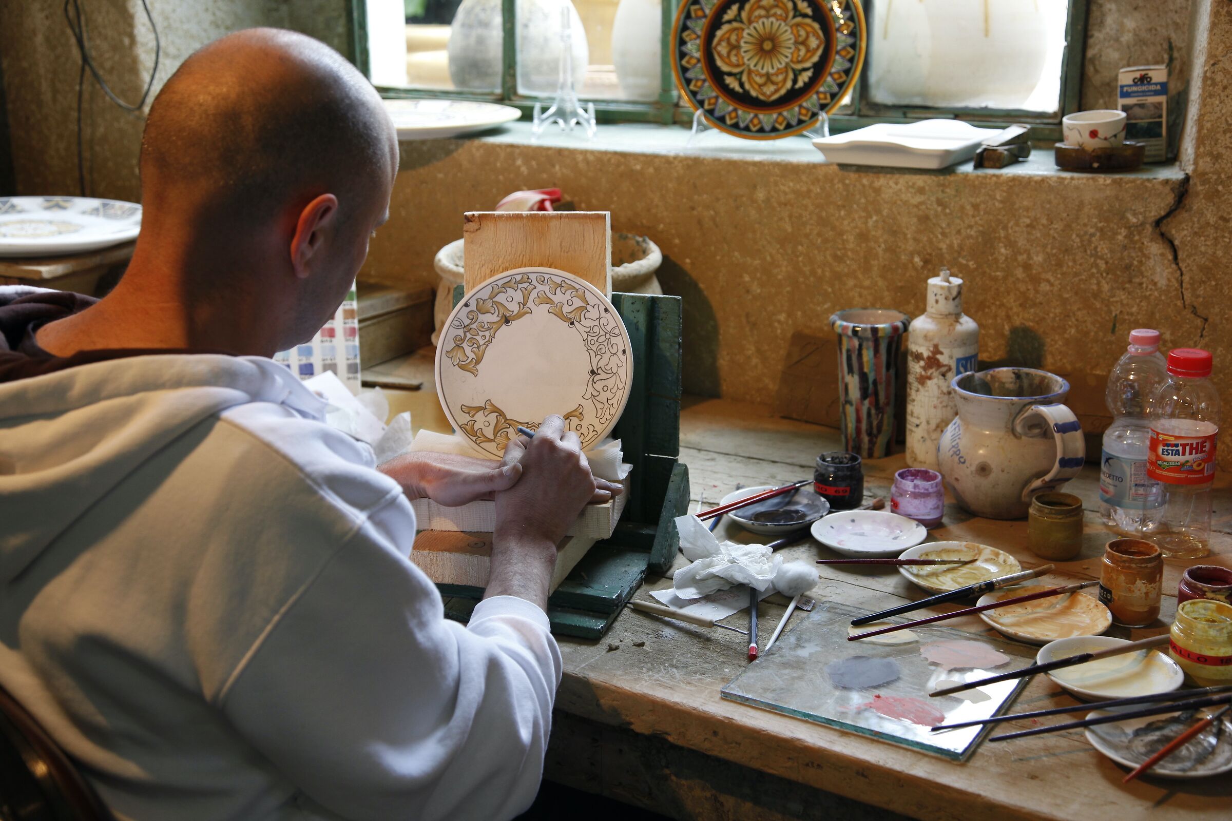 Artigiani al lavoro