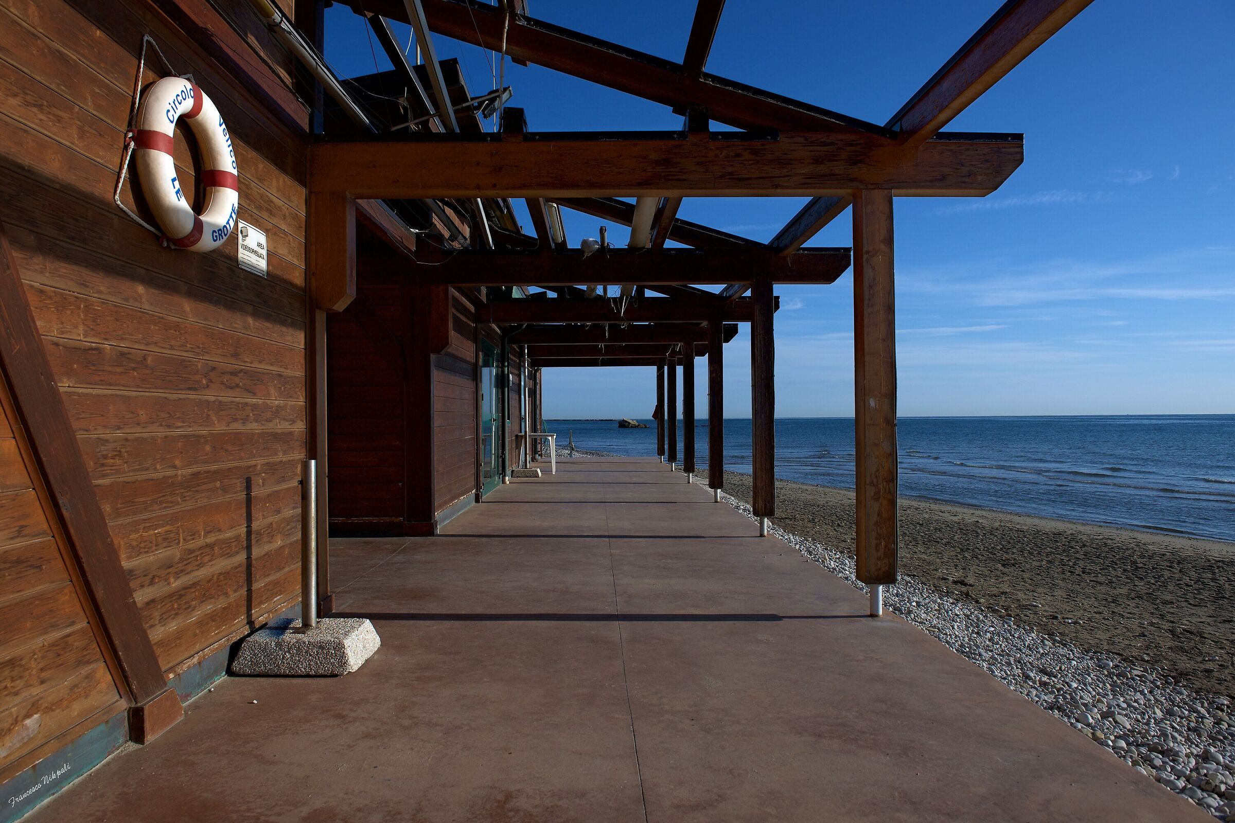 Chalet with sea view