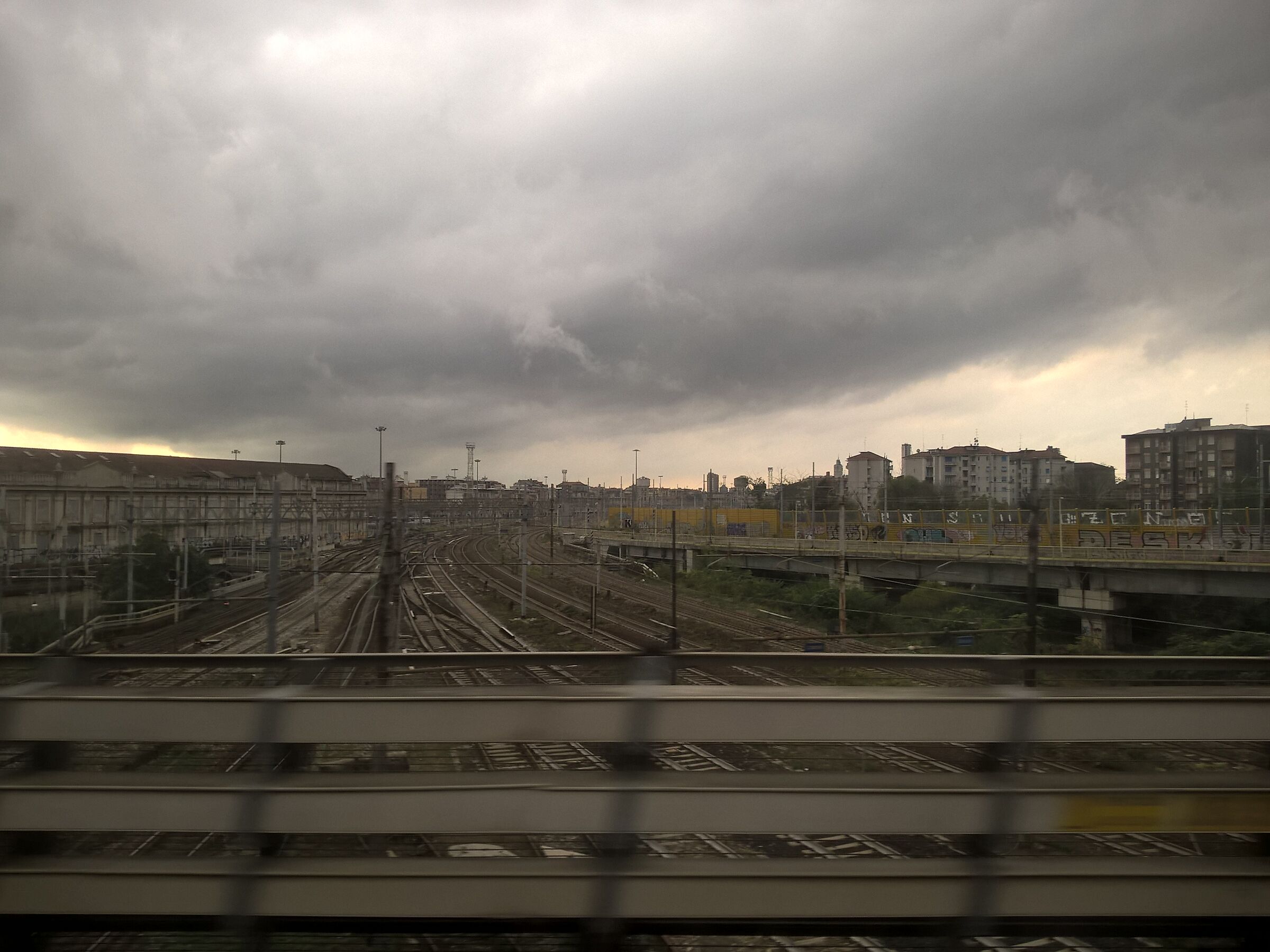 Pericoloso Sporgersi 01