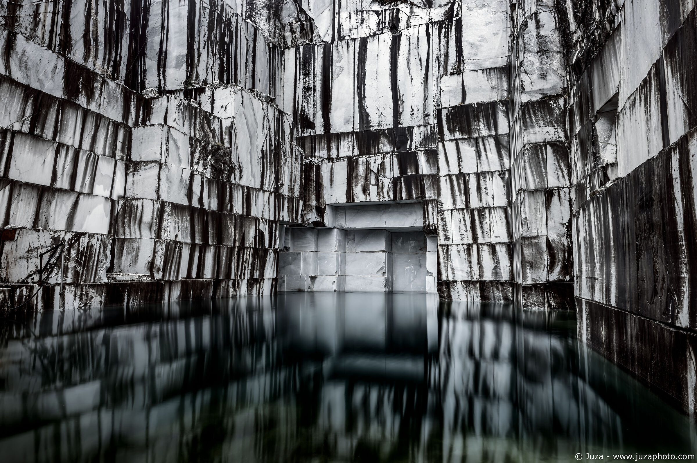 Surreali visioni di marmo