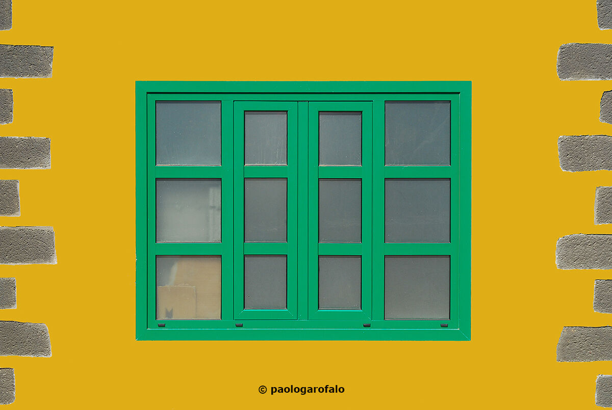 Minimal in yellow and green