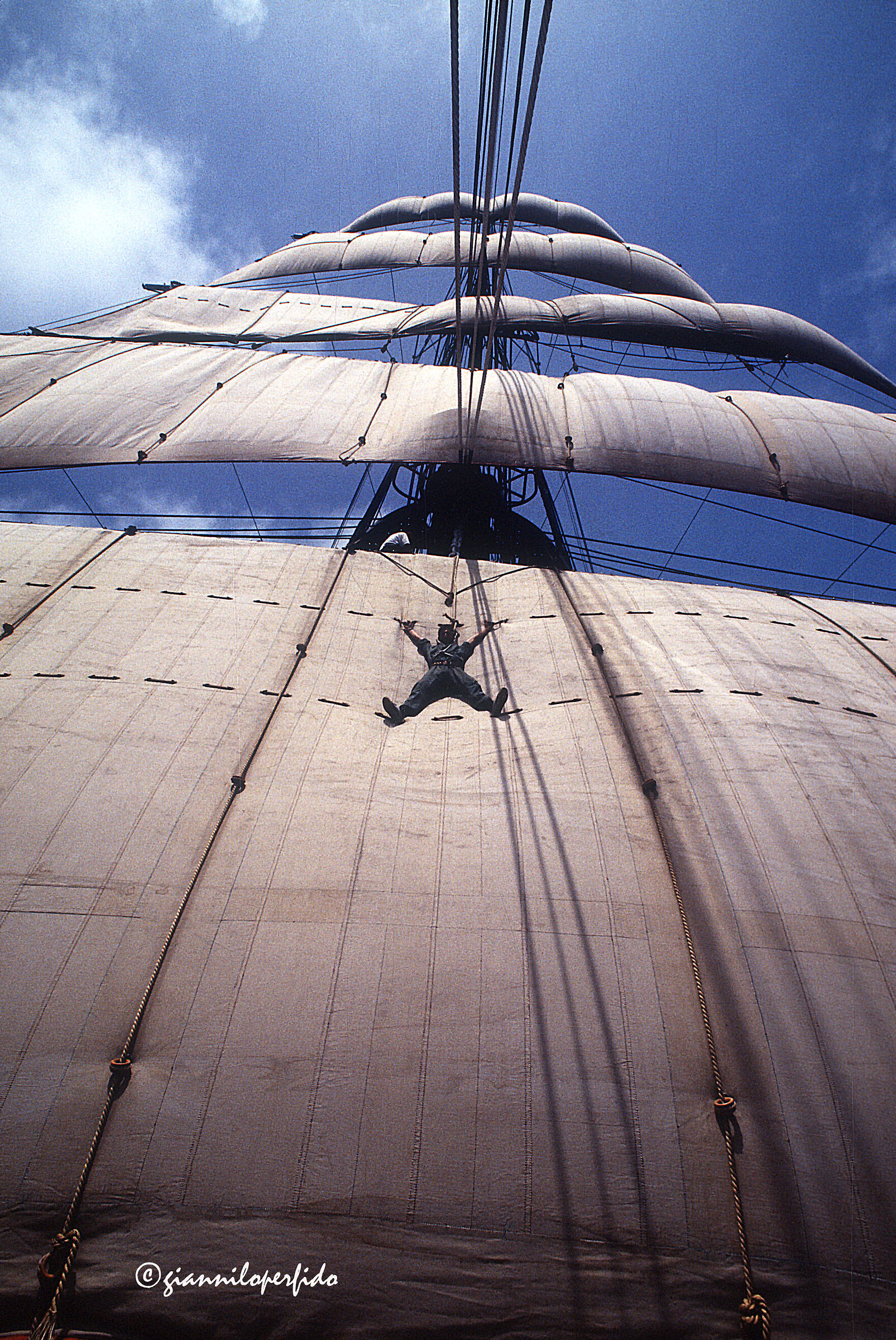 Swollen sails on the Vespucci
