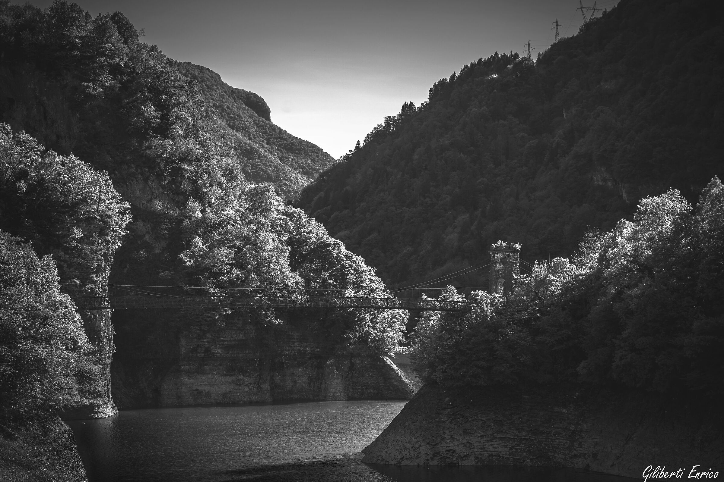 Ponte della Vittoria- lago del Corlo BL