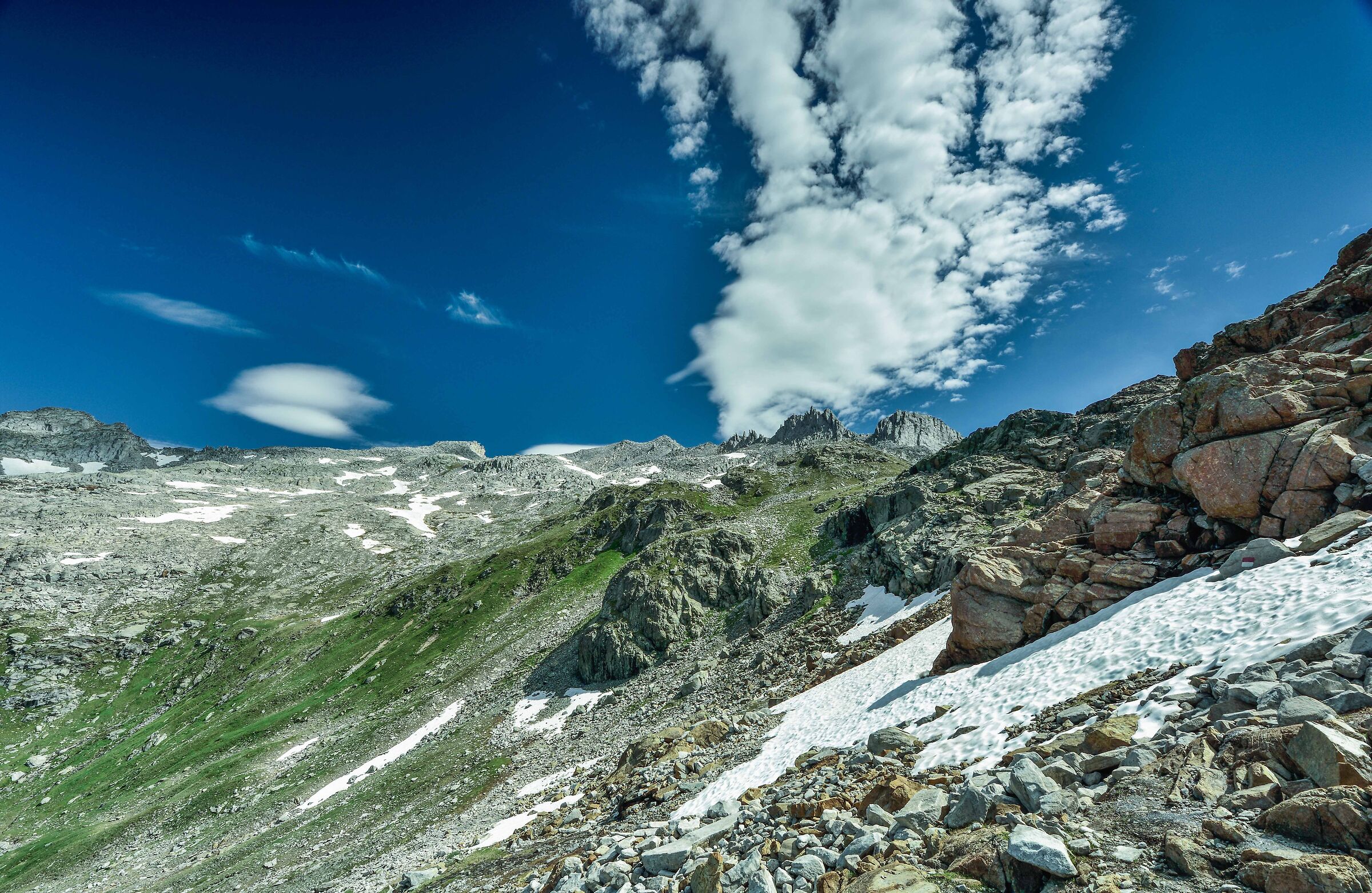salendo dal p.sso della Rossa al p.sso di Crampiolo