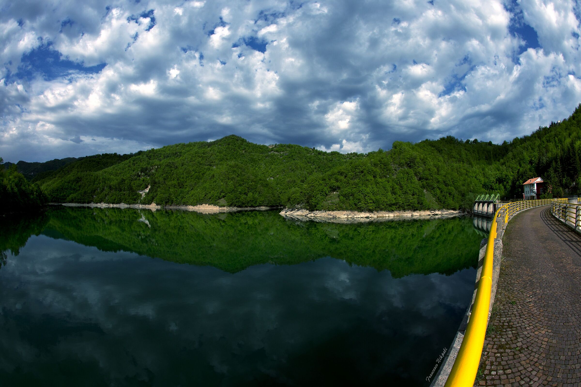 Talvacchia Lake Dam (Valle Castellana)