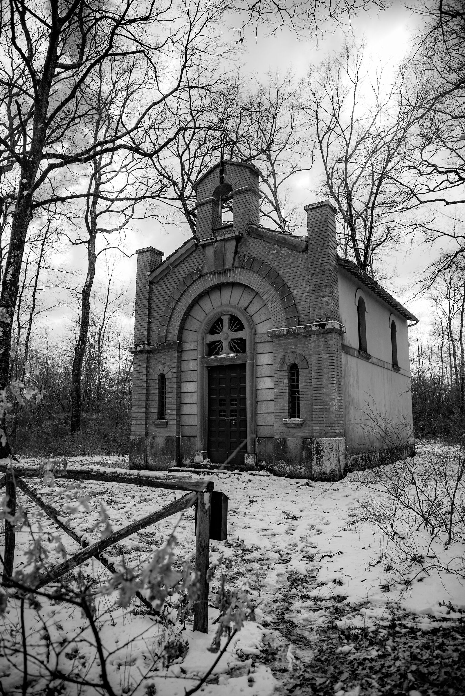 Abandoned Church, London
