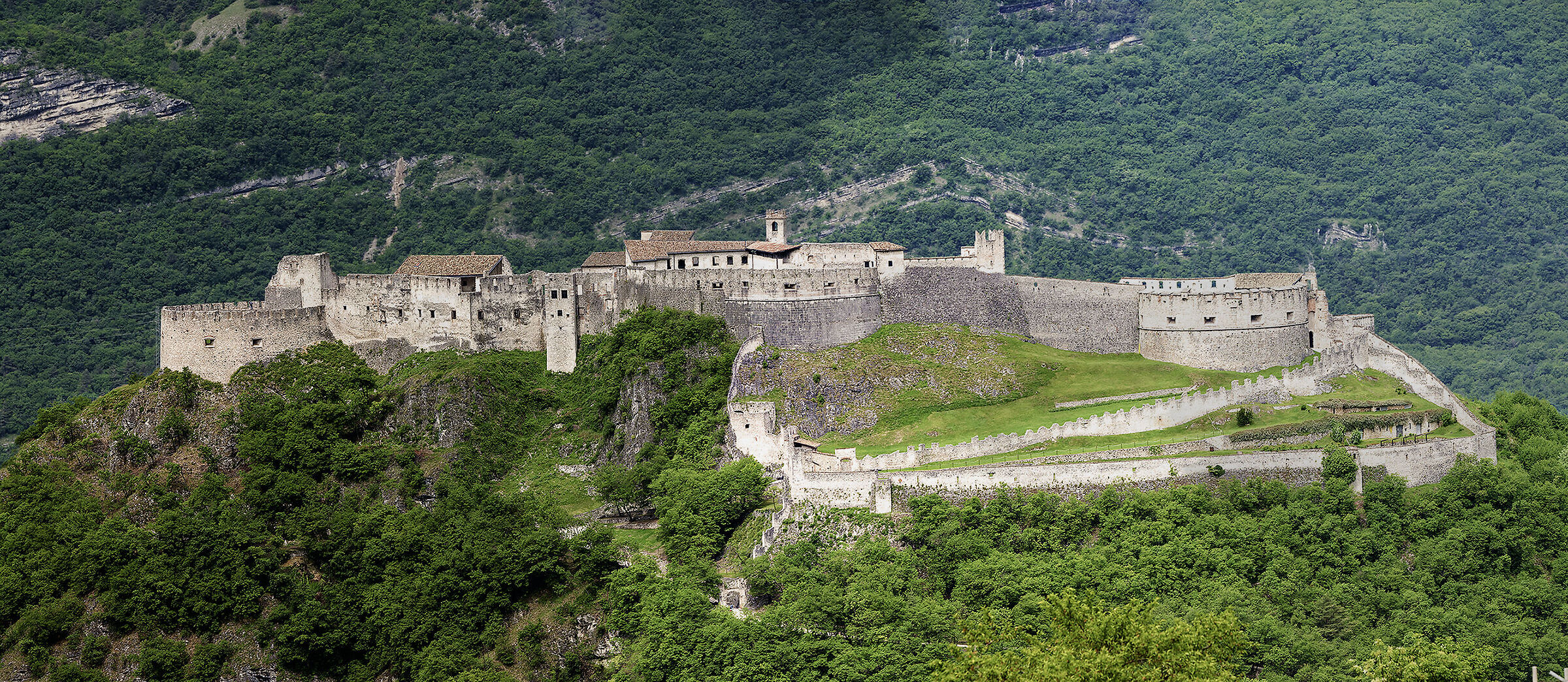 Beseno Castle
