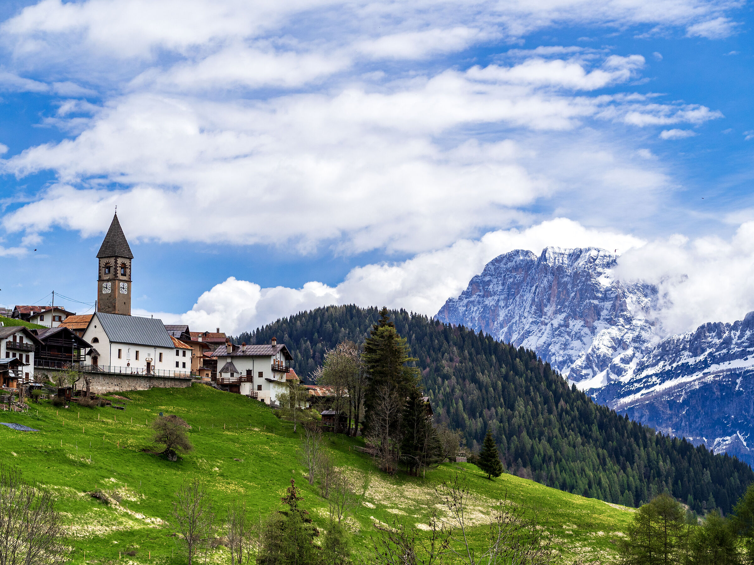 Sappade (Falcade) e il Civetta