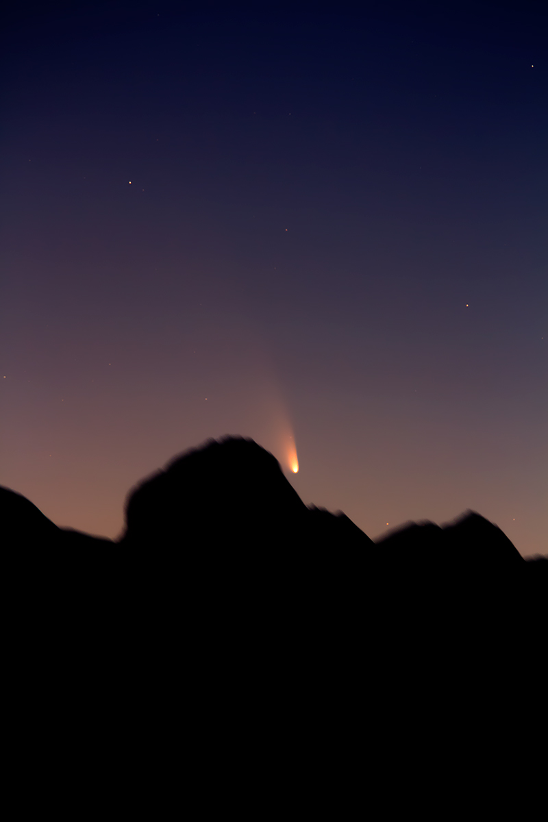 c \ \ 2011 L4 - Pan Starrs