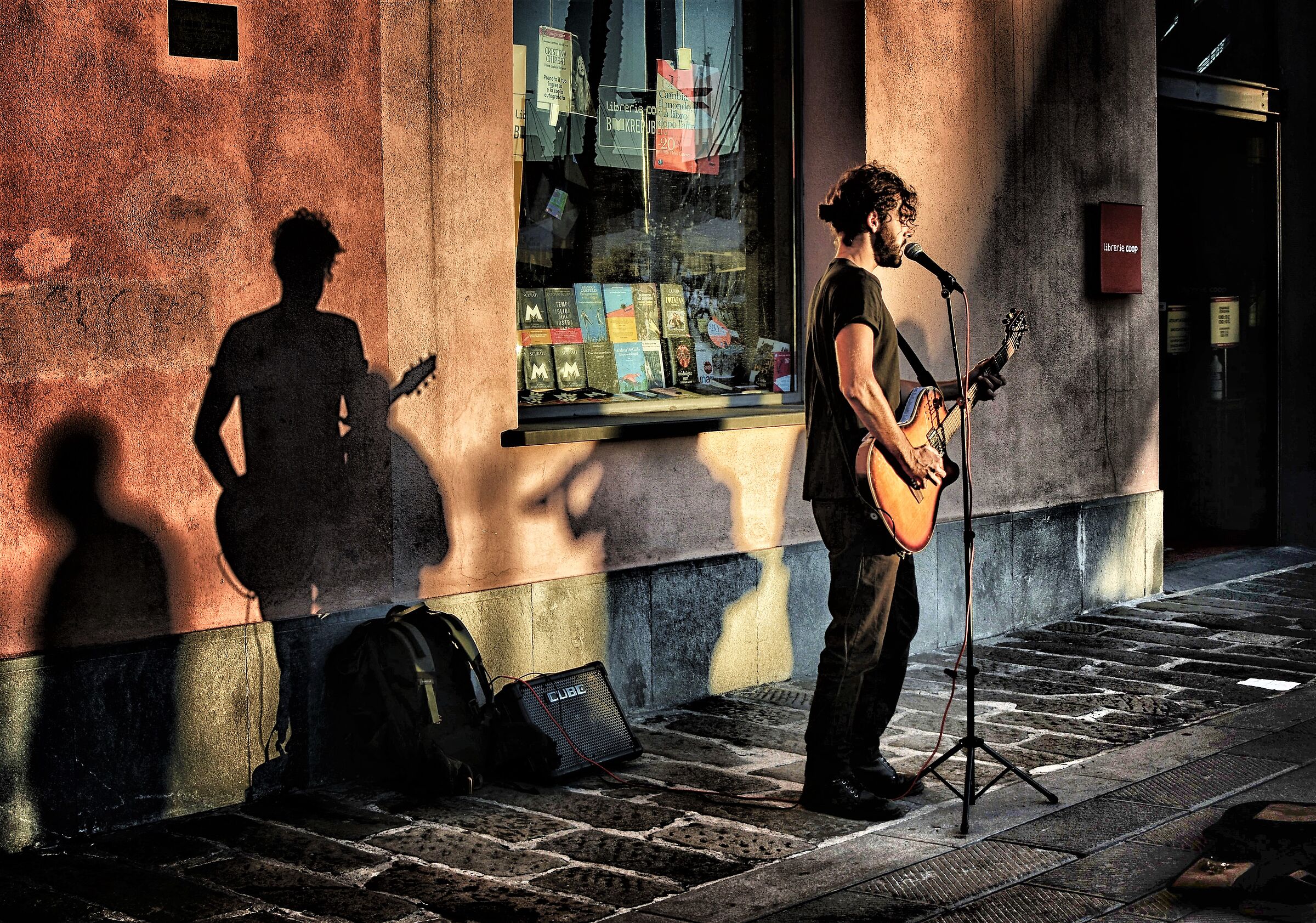 La musica ci gira intorno