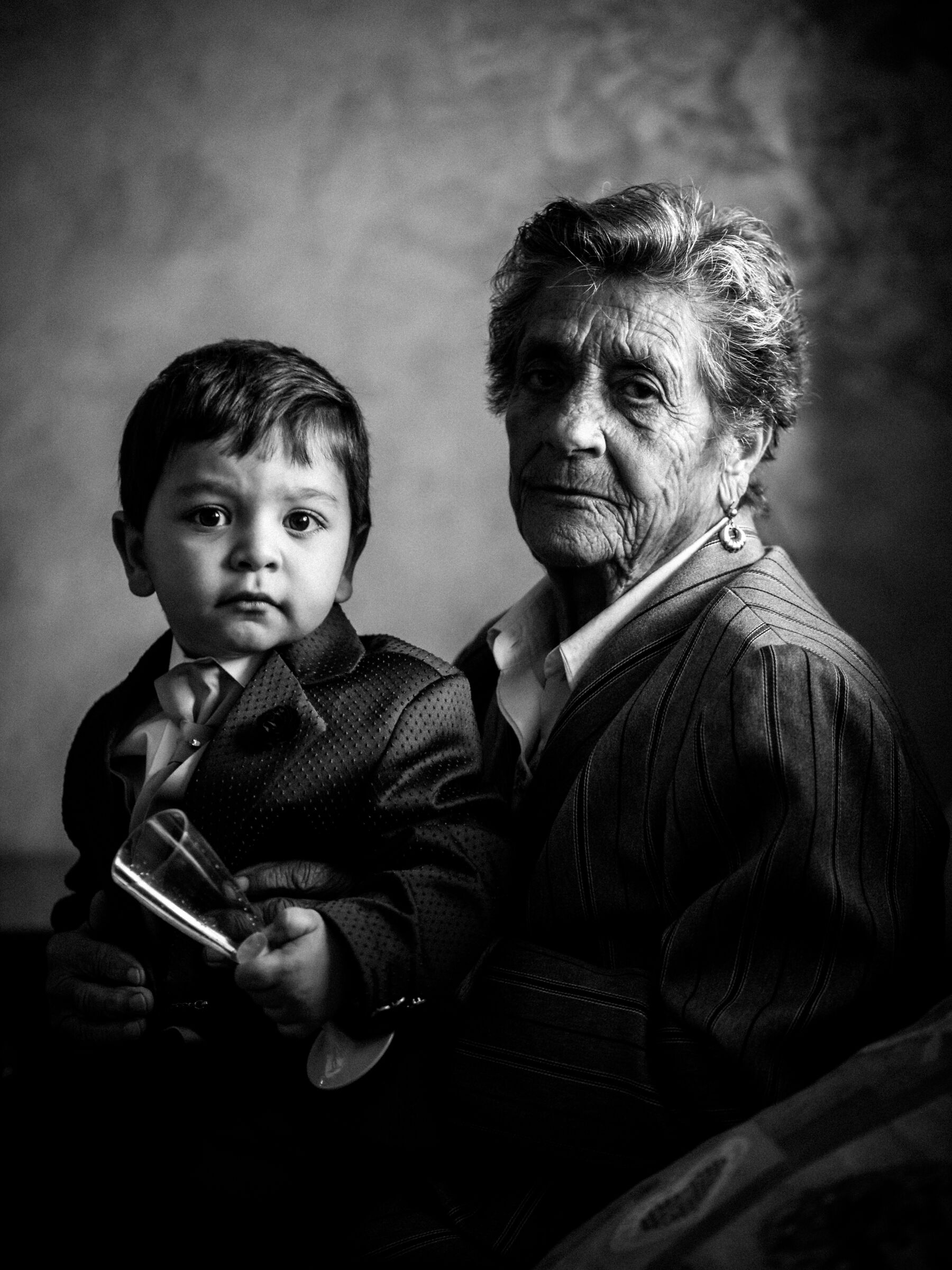 Io, invece, rispondevo: "L'odore delle case dei vec...