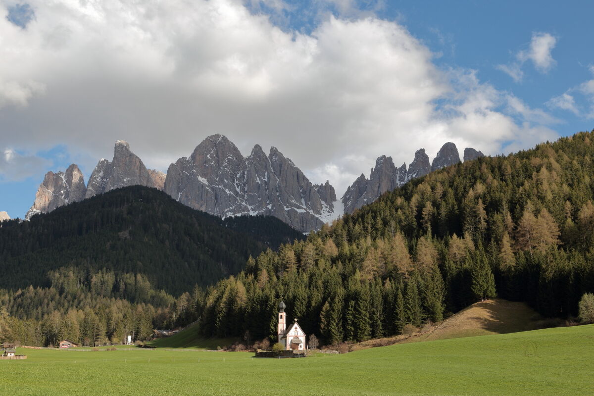 Val di Funes, Esad
