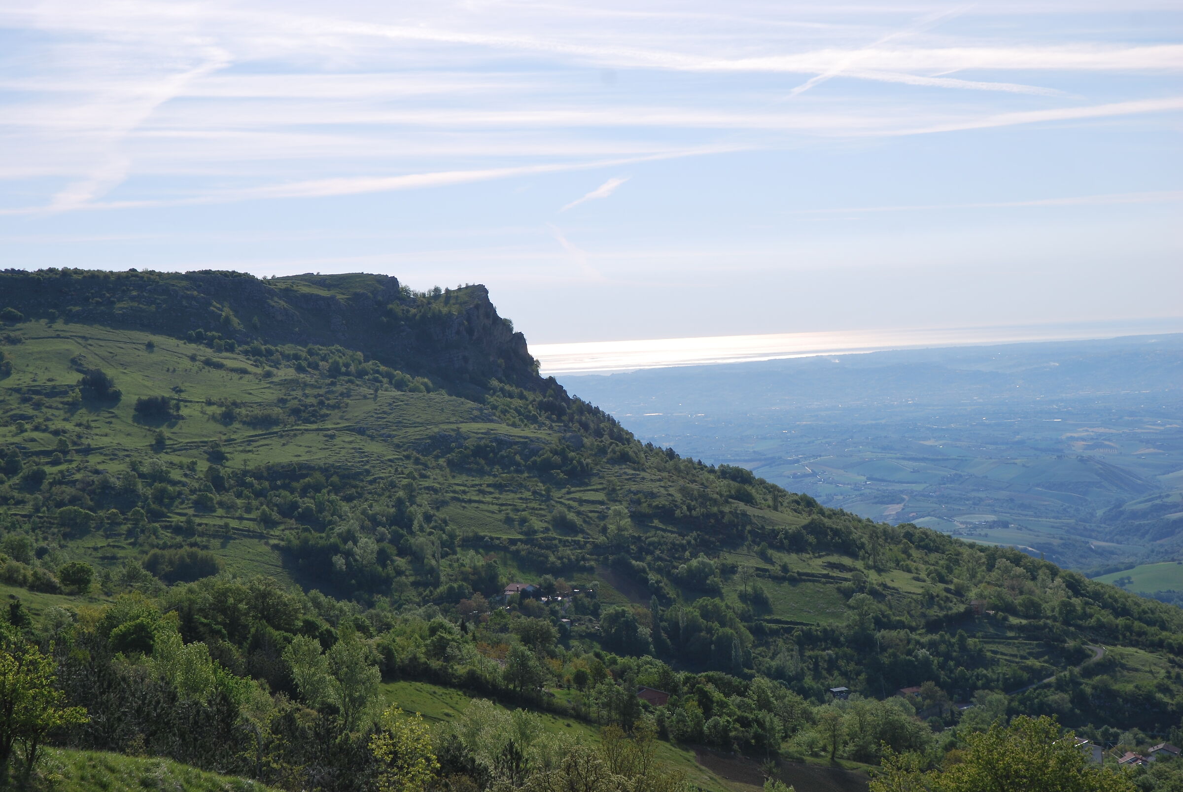 Mare e monti panorama
