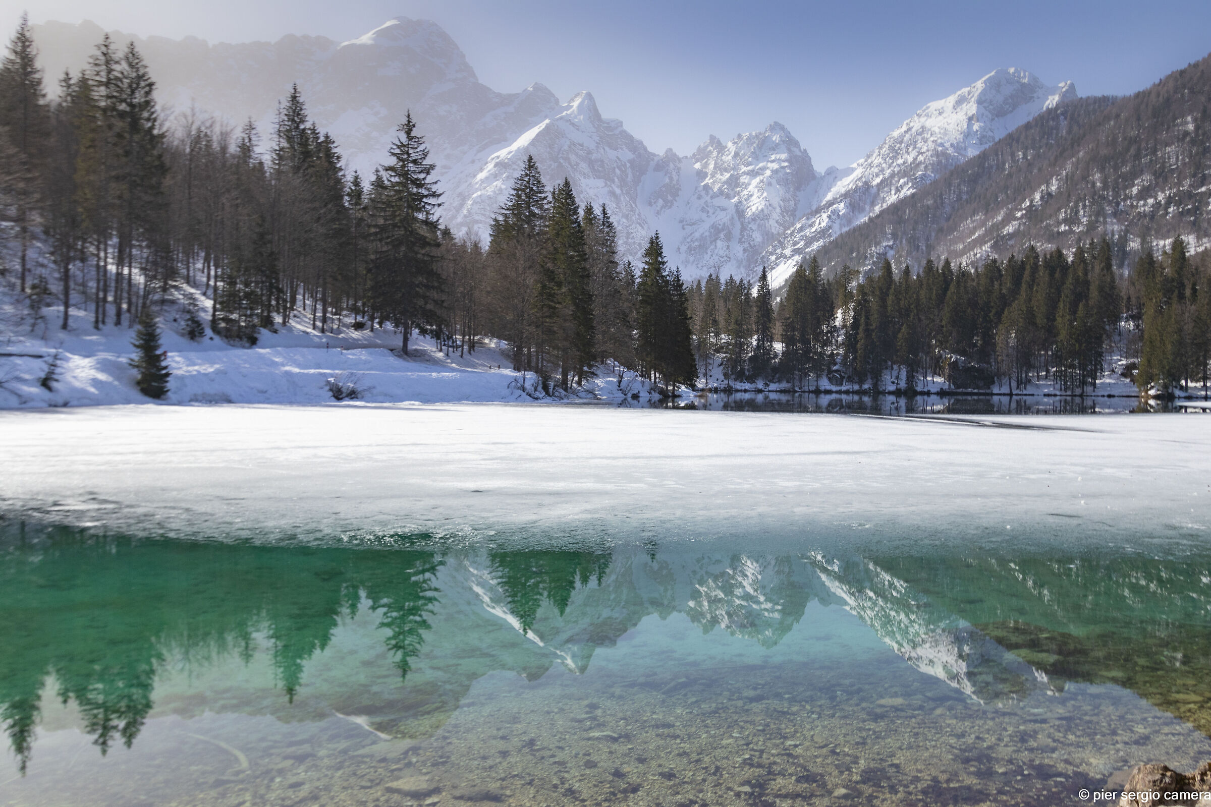 Foschia,sole,neve,ghiaccio