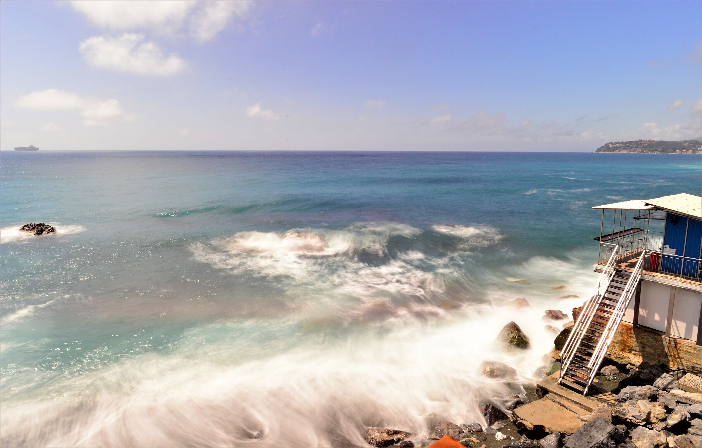 The slow flow of the waves...