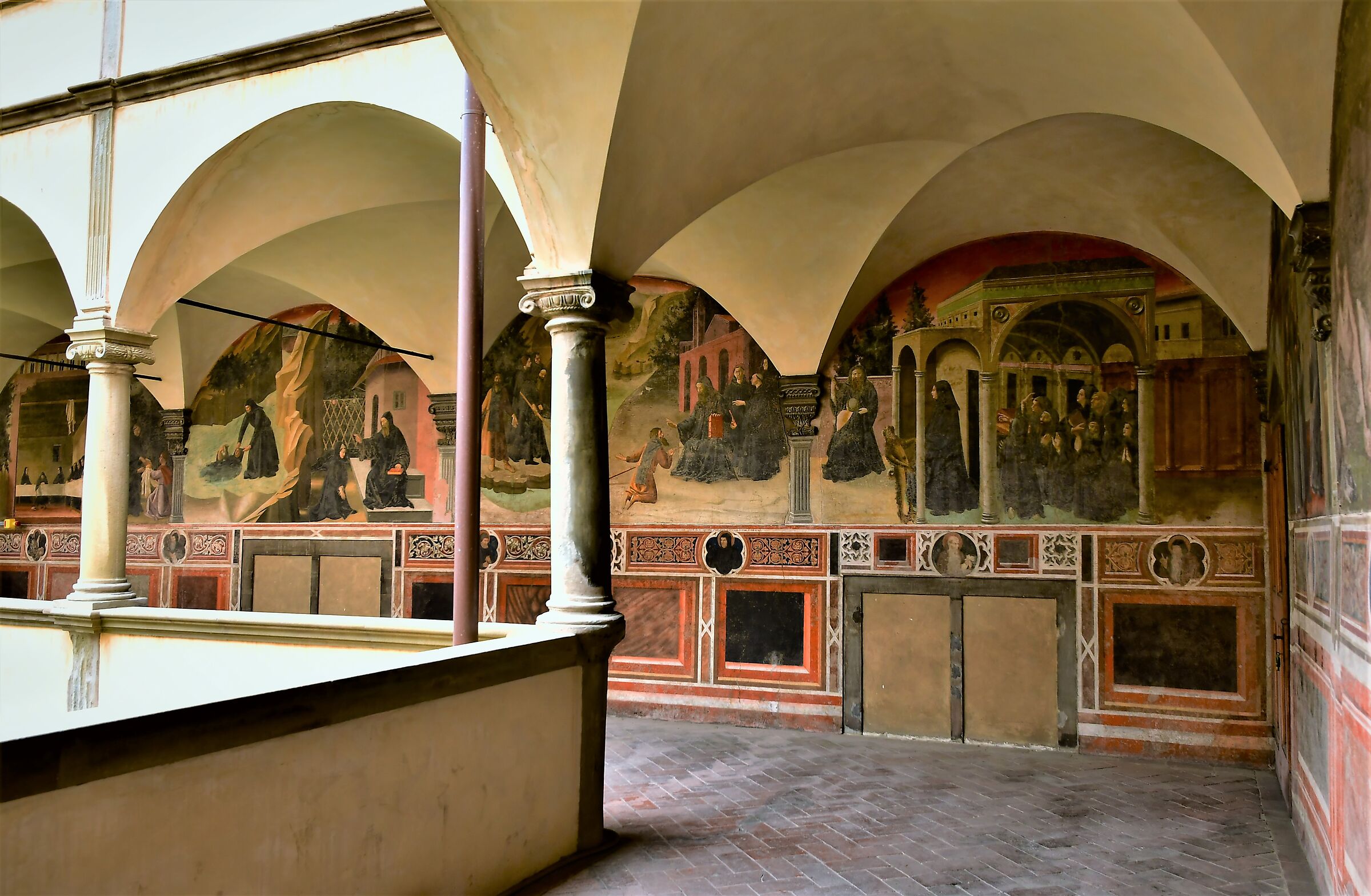 cloister of the Florentine abbey.