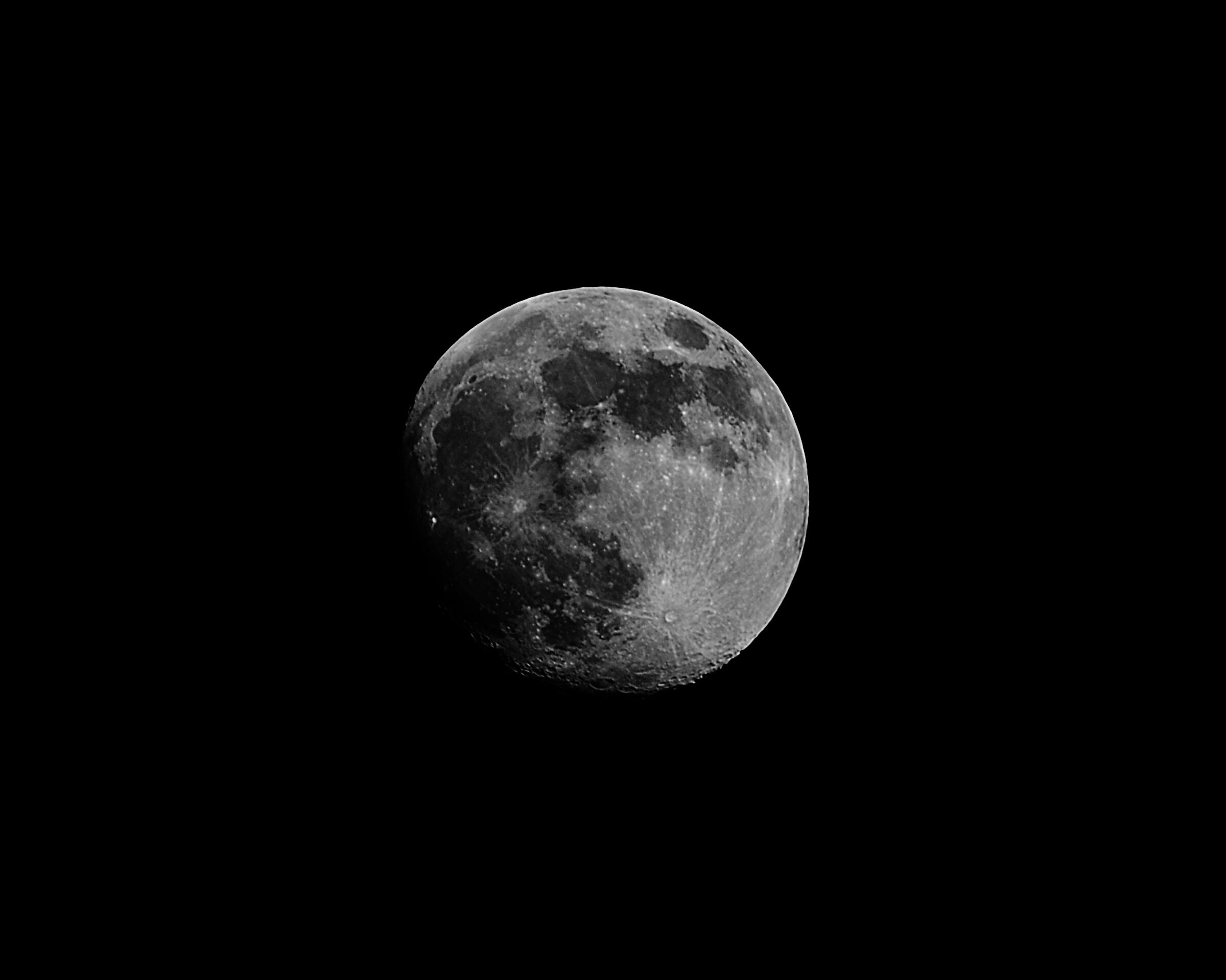 Luna bella