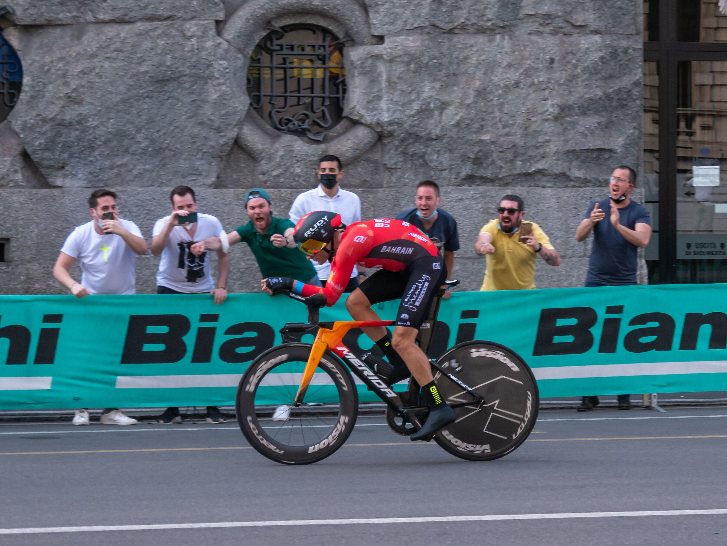 Giro D'Italia - Milan - The cheering !