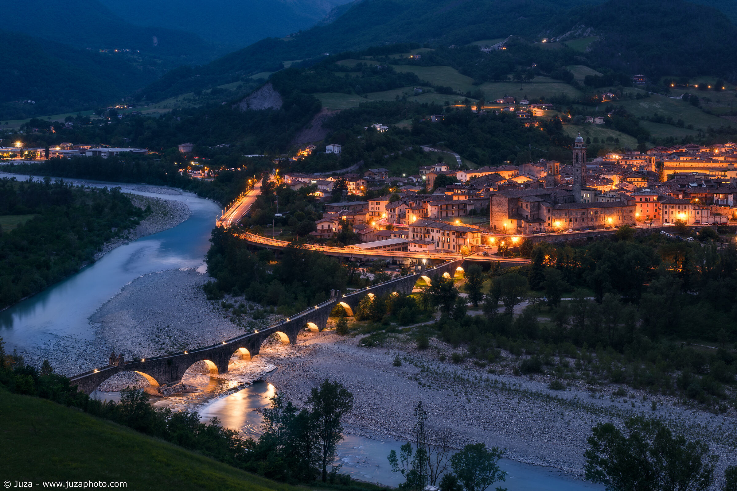 Bobbio dall'alto