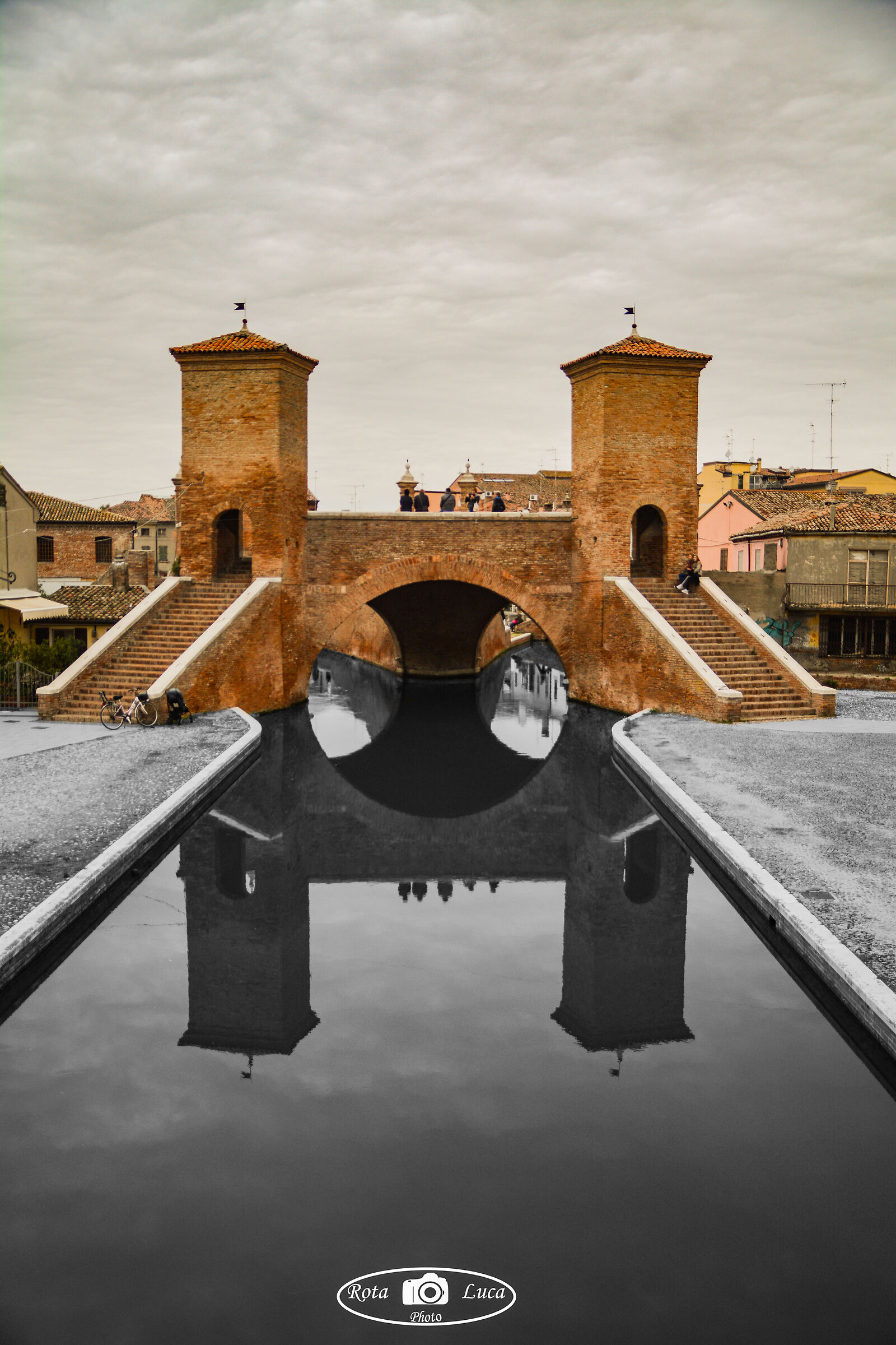 Simmetrie a Comacchio B&W