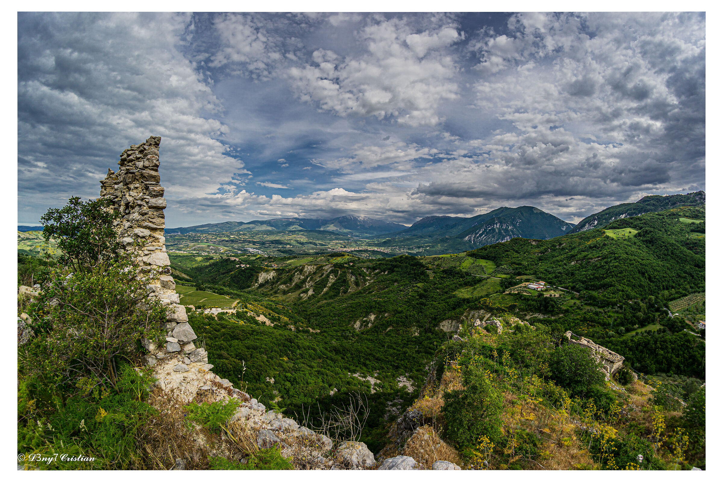 Maiella  vista da Pescosansonesco Vecchio