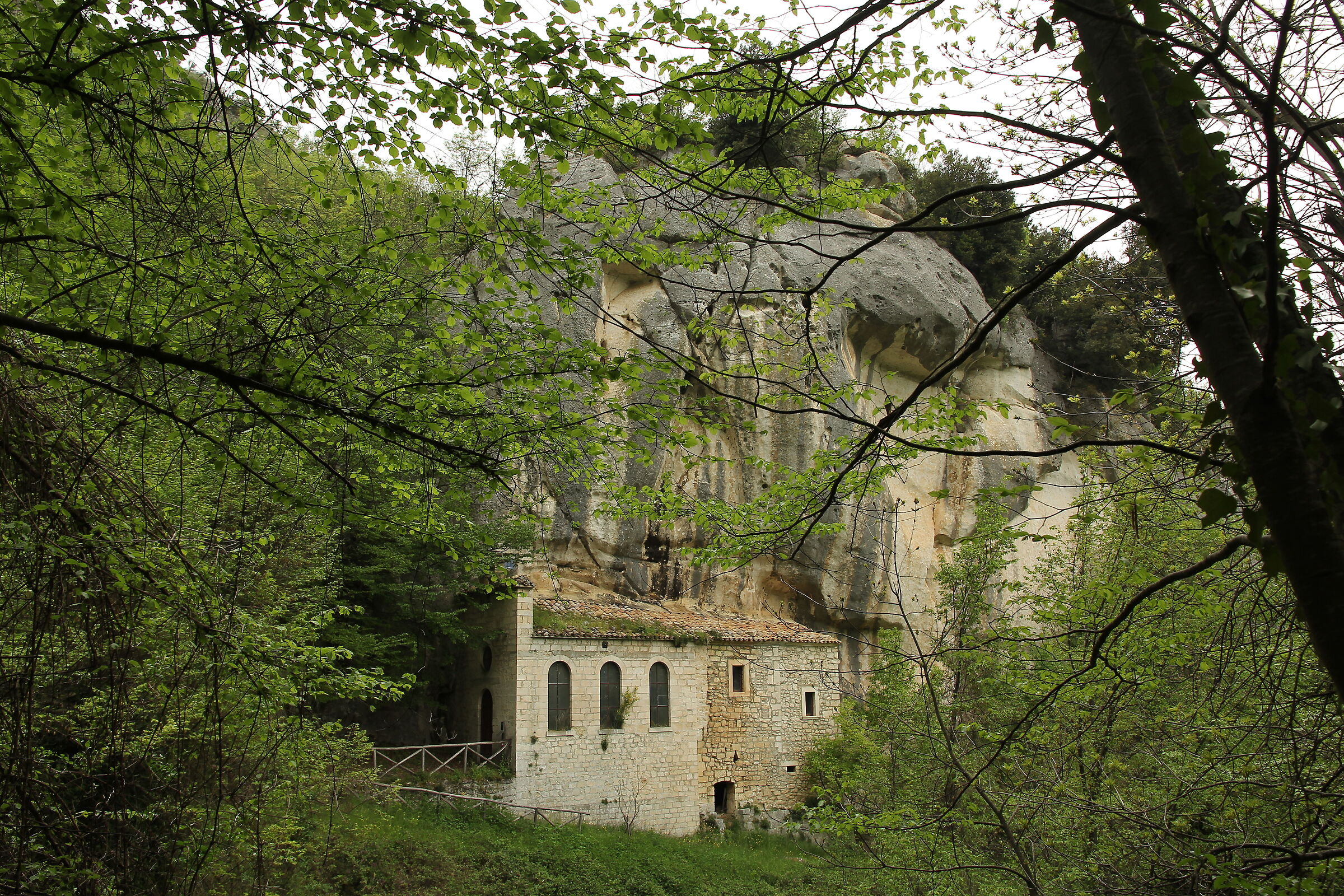 Hermitage of Sant'Onofrio in Serramonacesca