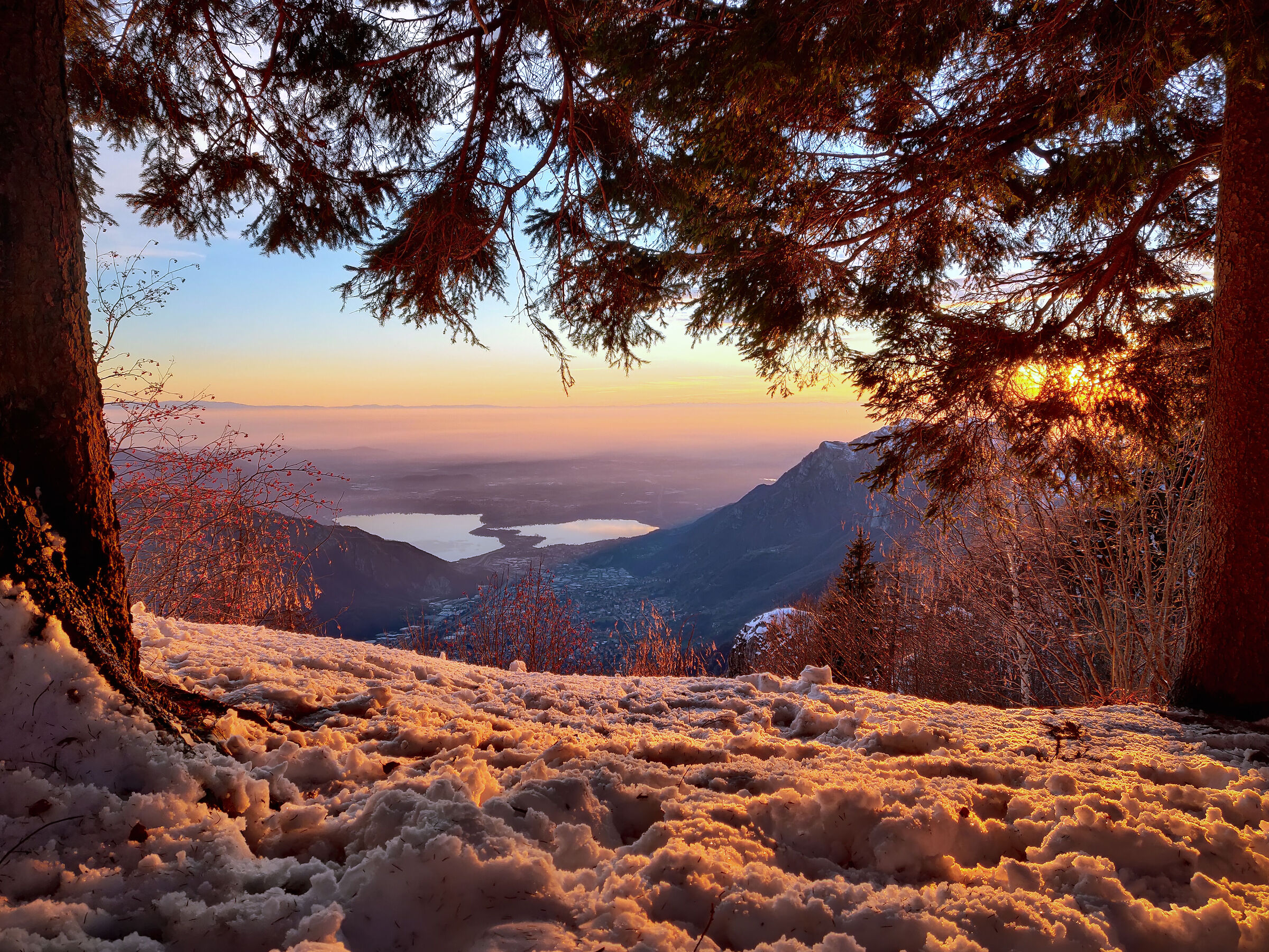 Sunset over the lakes - Resinelli