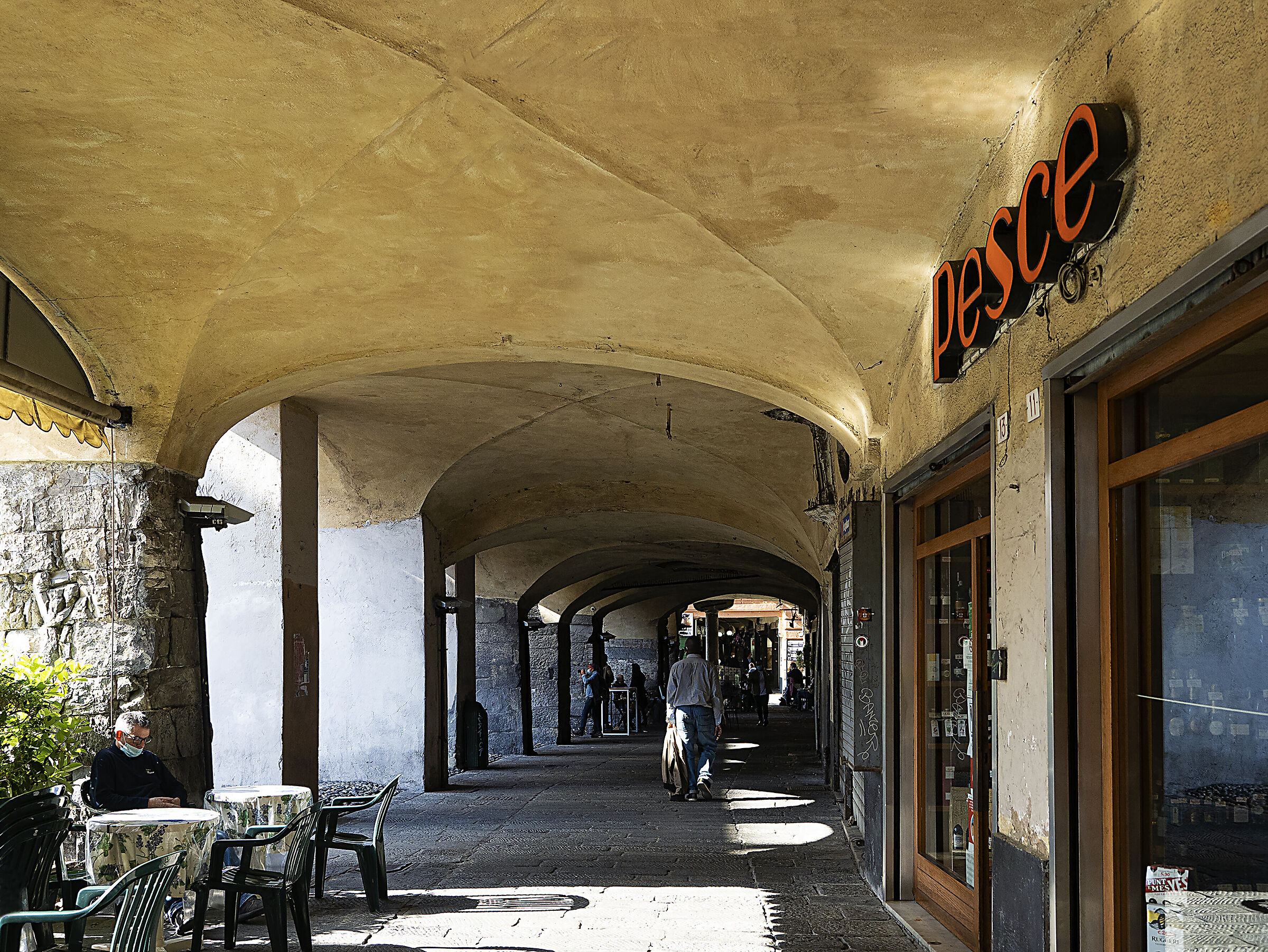 Genoa - Angiport arcades