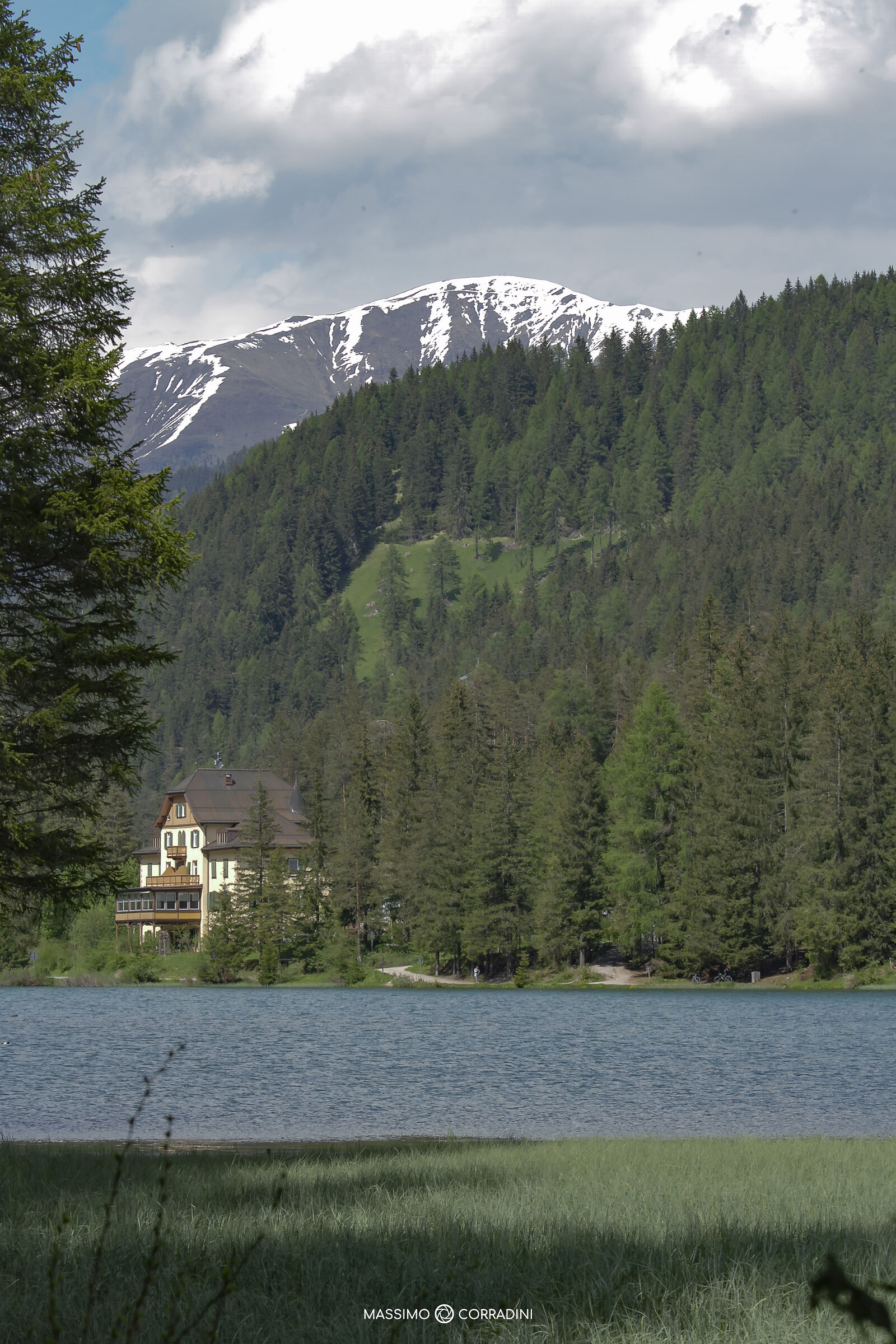 The House on the Lake