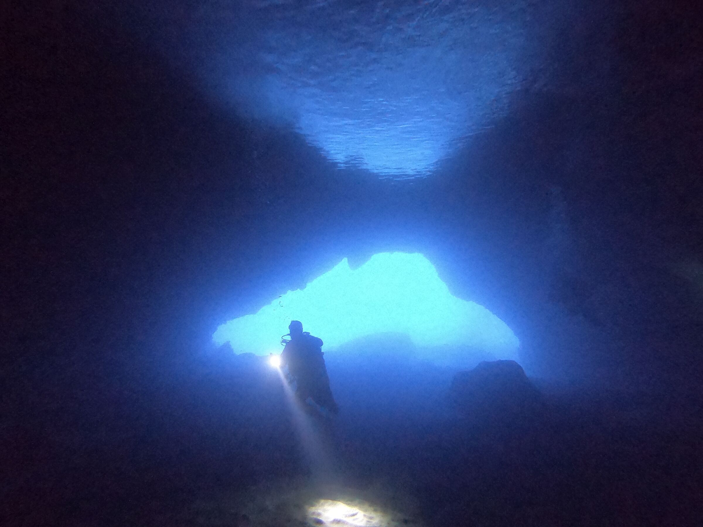 Grotta dei contrabbandieri