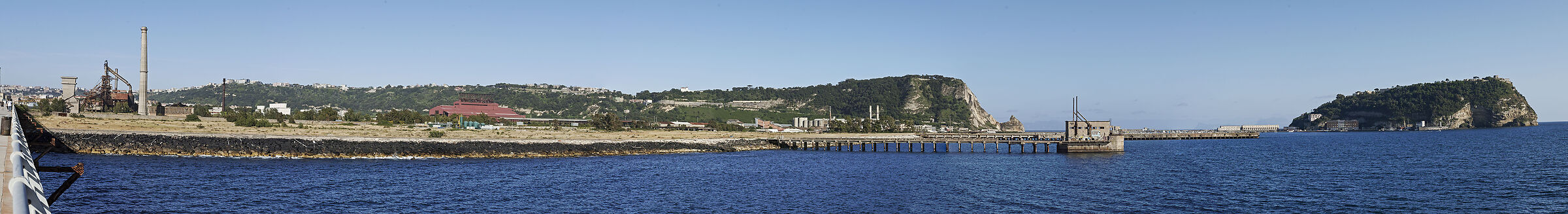 Esplanade Bagnoli - Area ex Italsider + Nisida