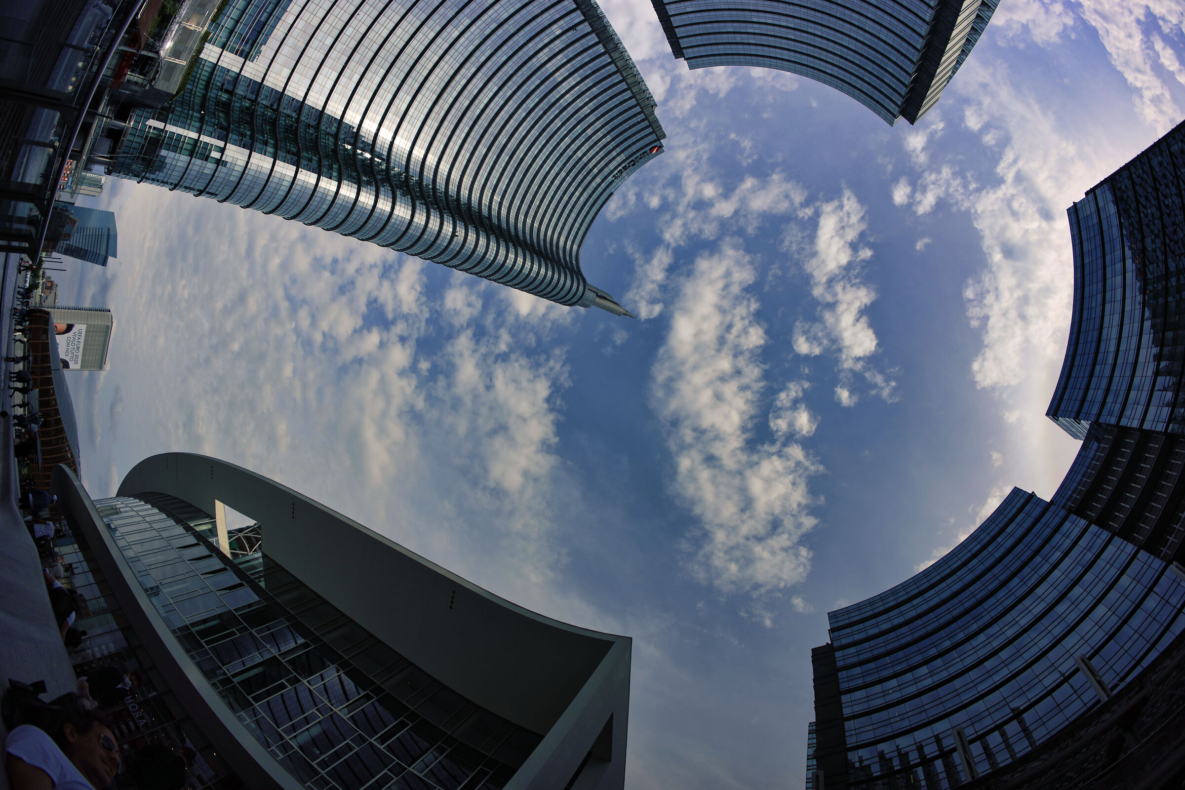 Lazy afternoon in Gae Aulenti