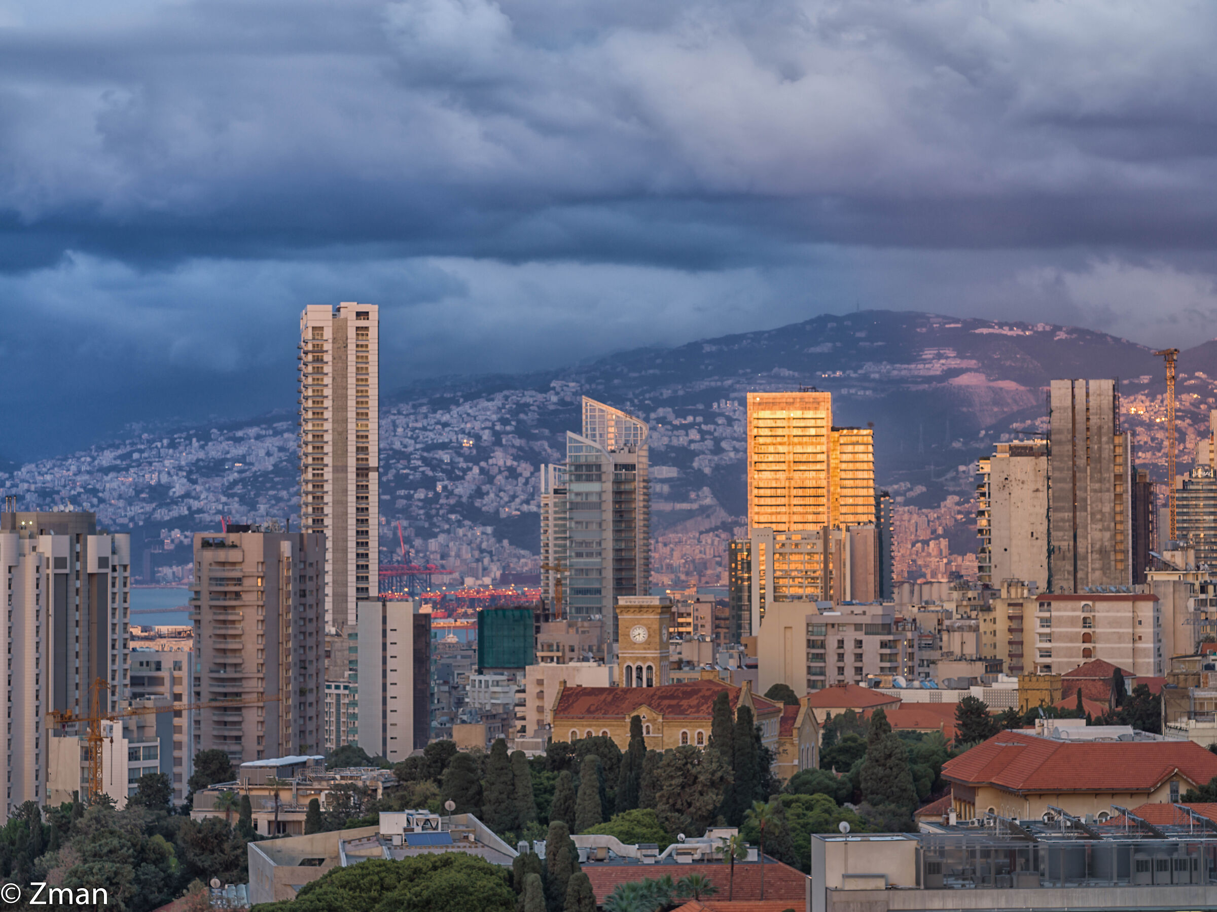 Beirut al tramonto