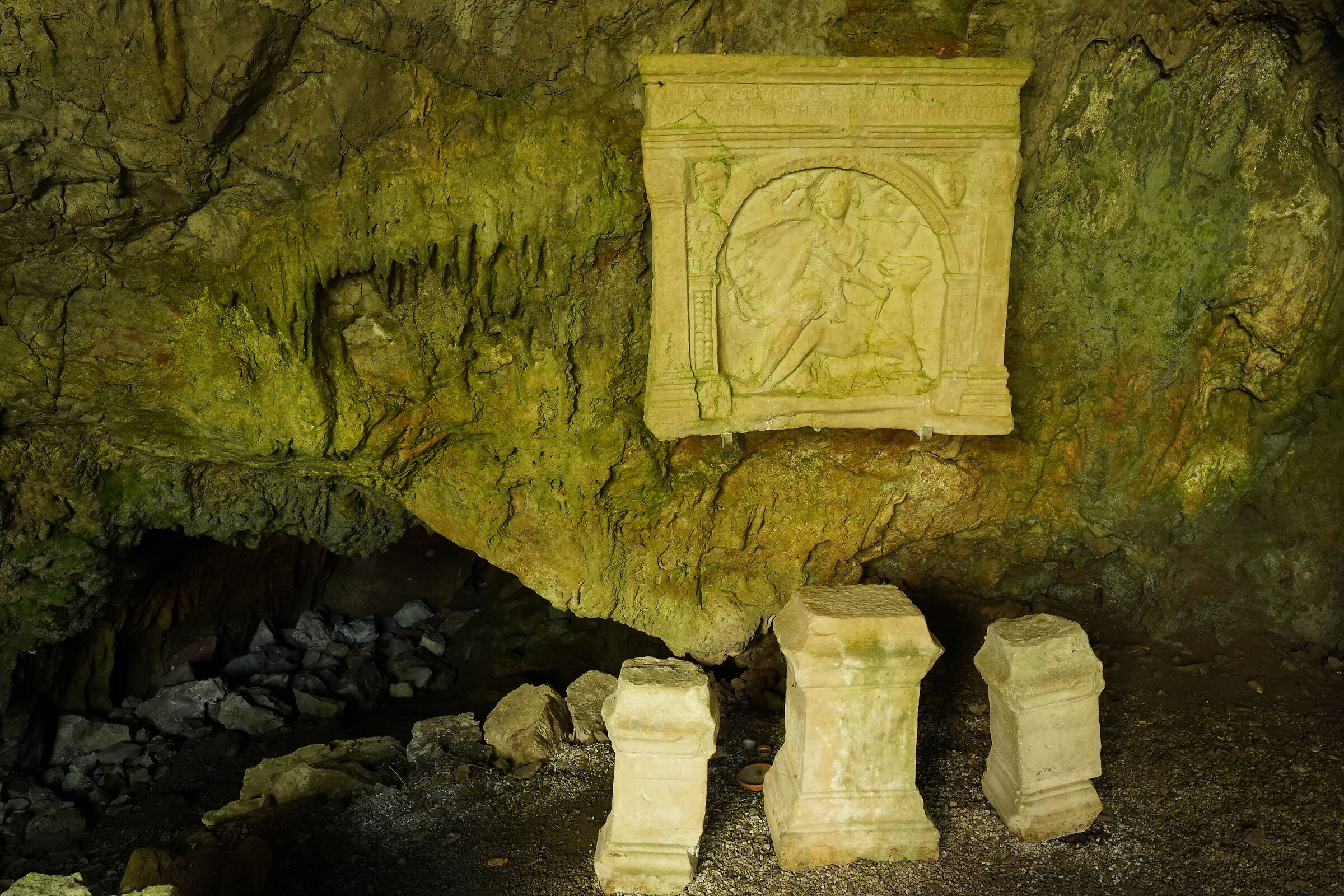 Duino-La grotta del Mitreo