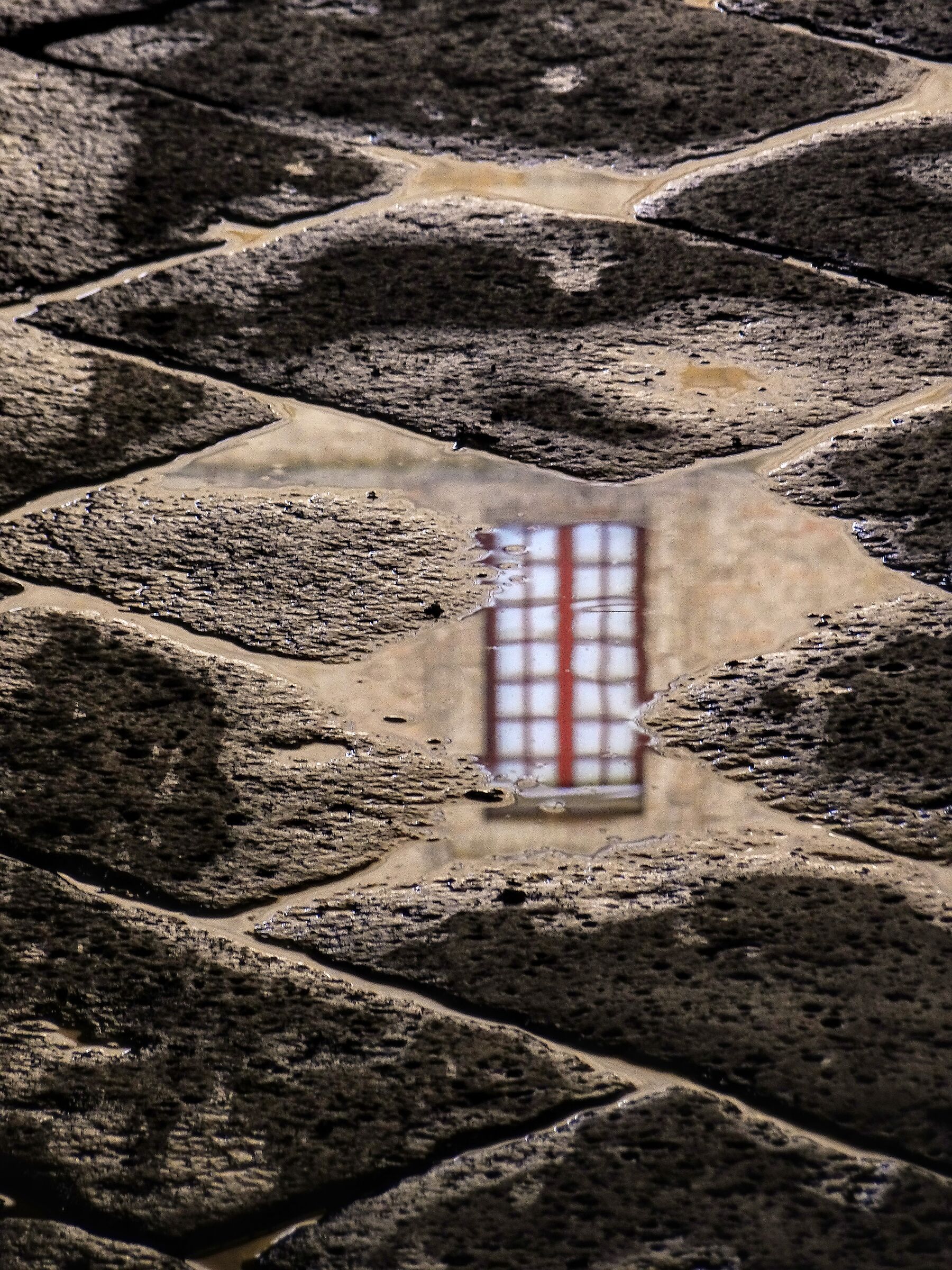 Uma janela indiscreta