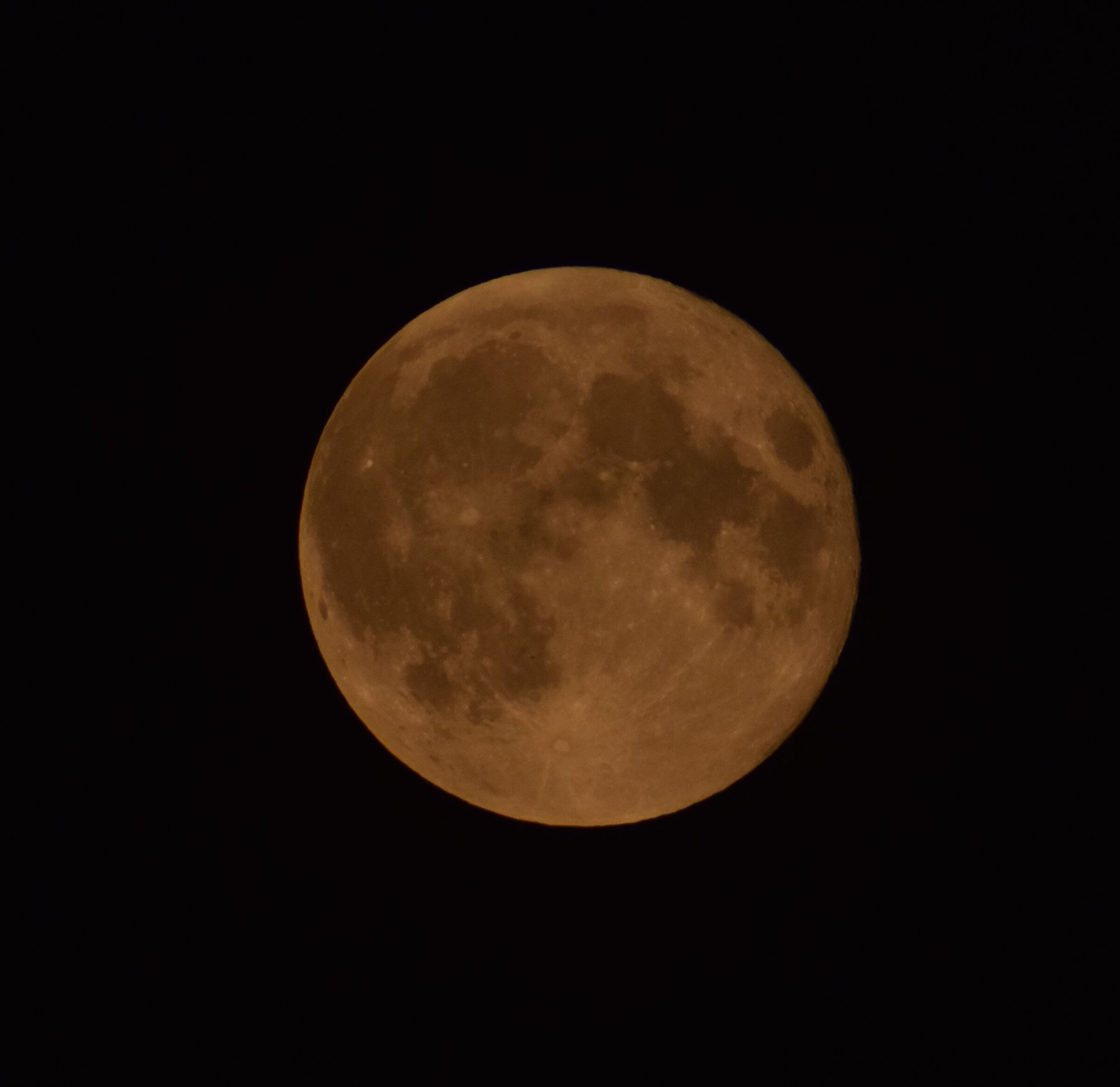 Eclissi lunare 26 maggio 2021