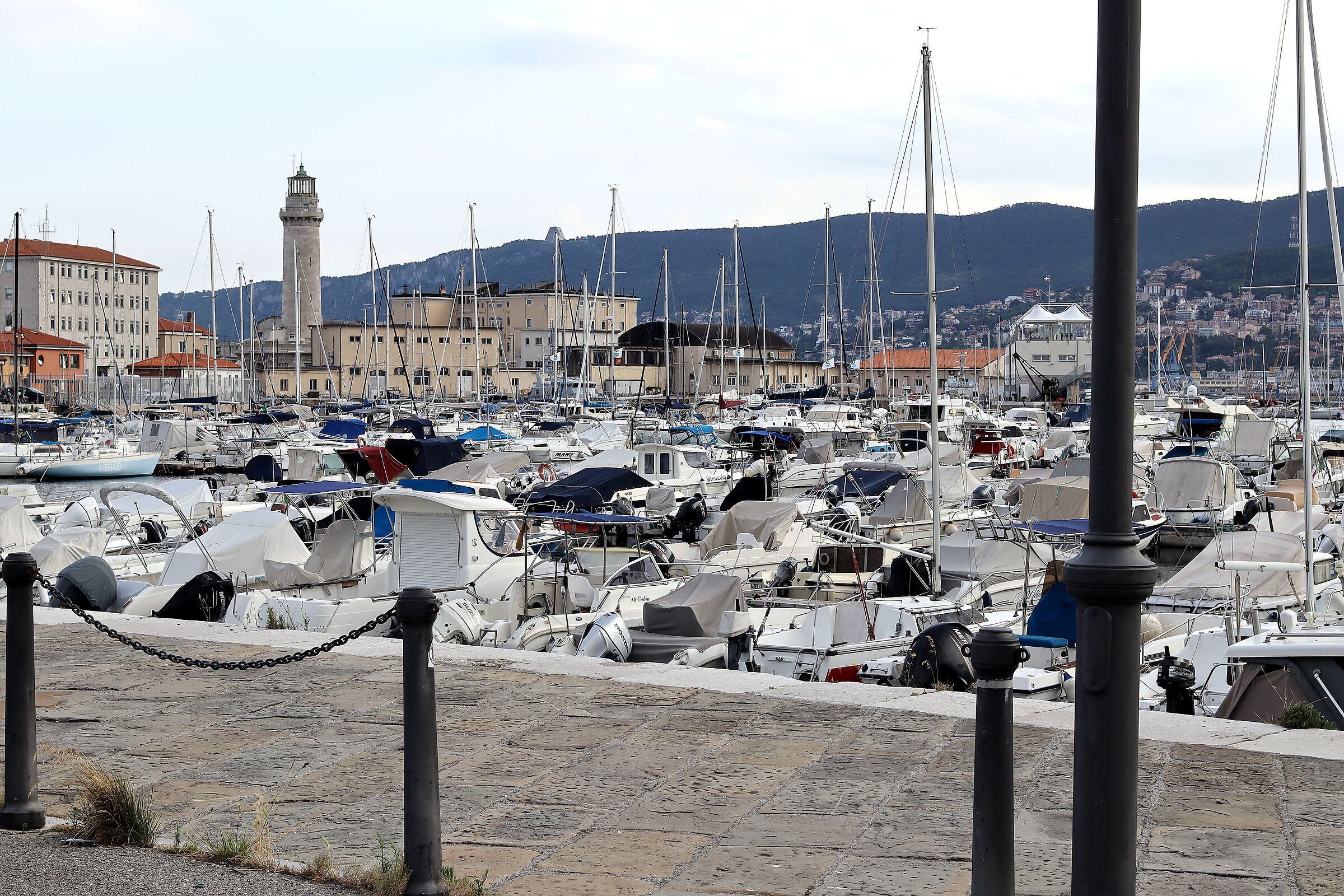 anche in mare ci sono problemi di parcheggio