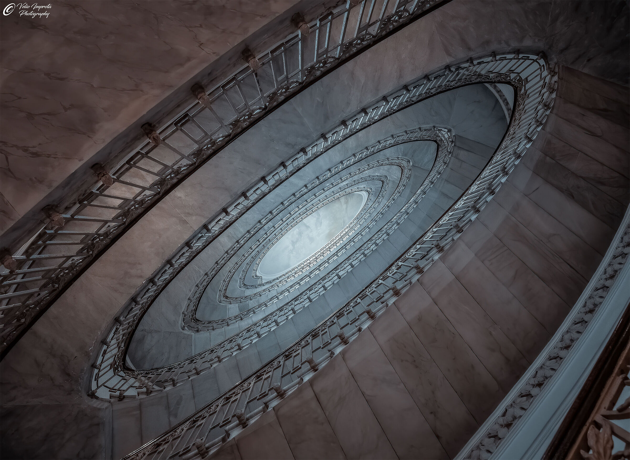 The Eye of Mannajuolo