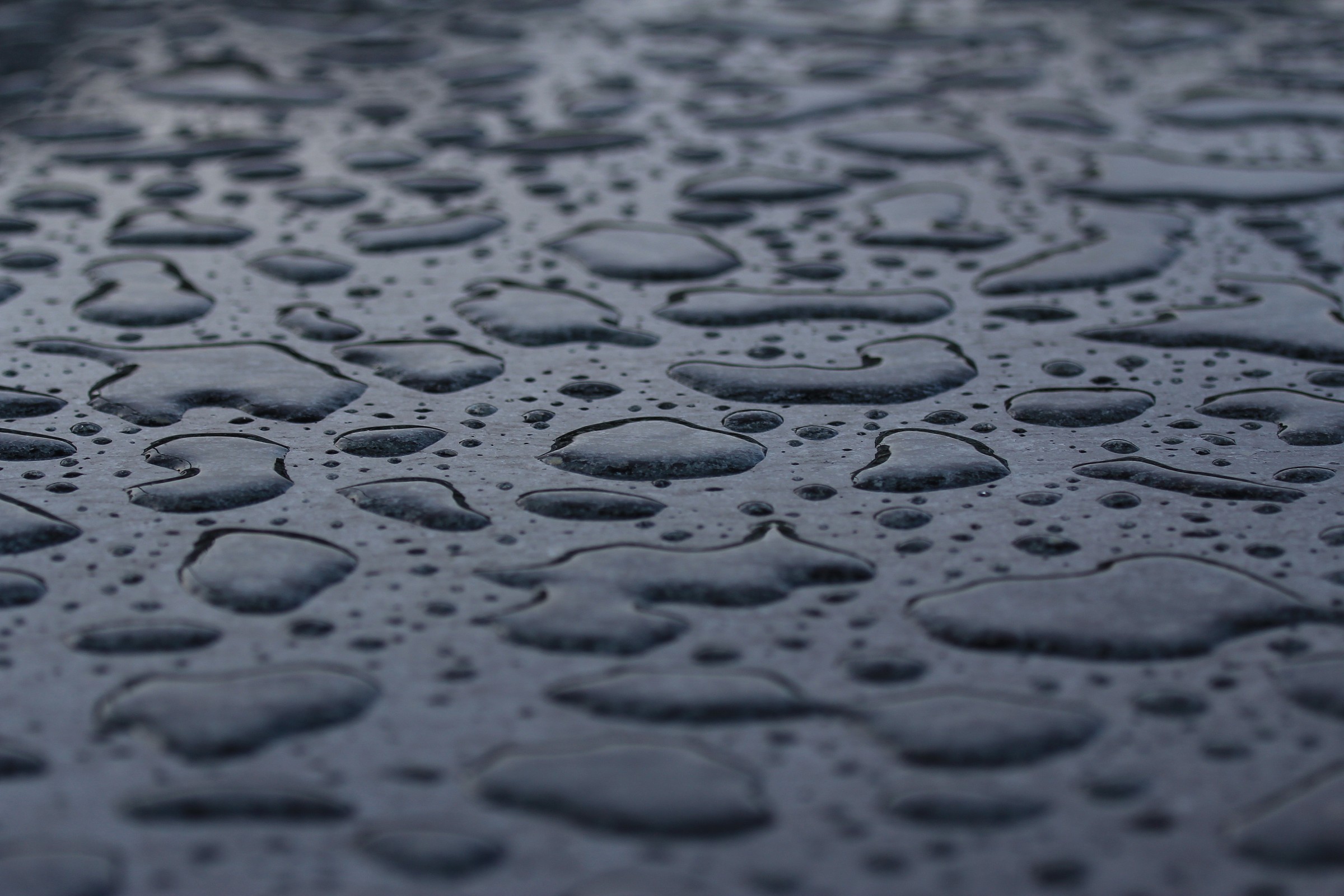 acqua sul granito lucido