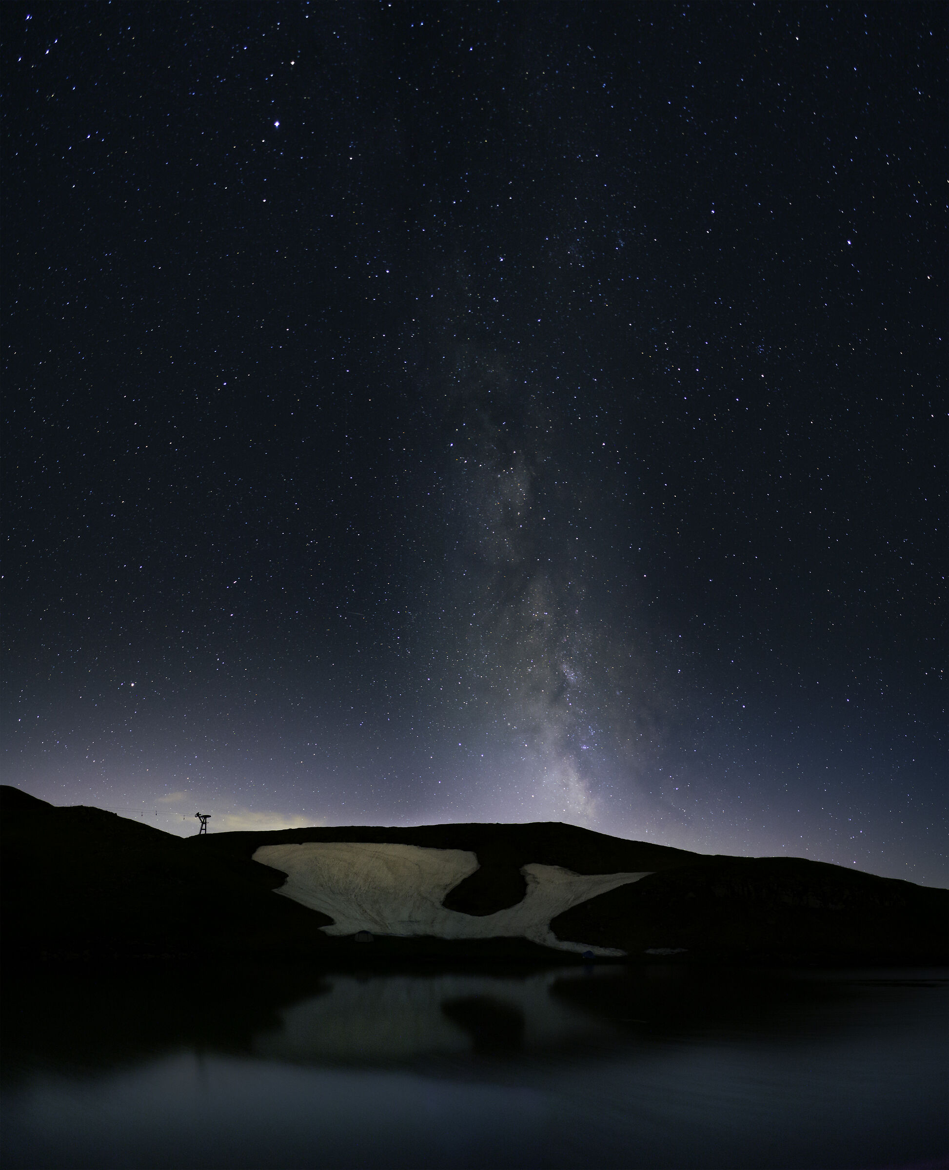 The Night on the Scaffaiolo Lake