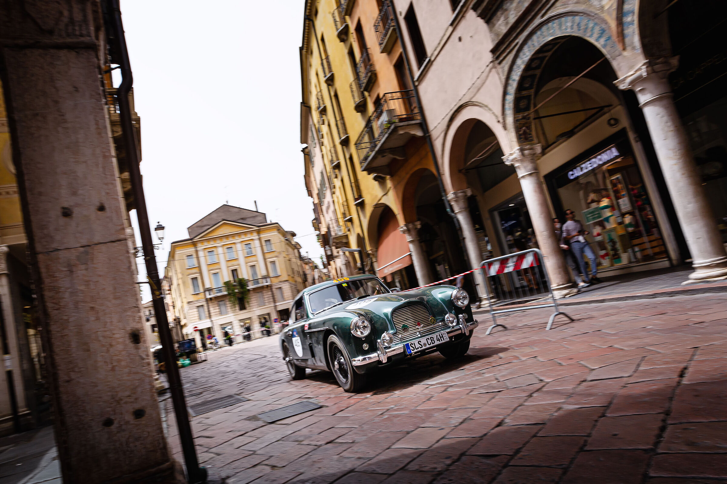 Aston Martin DB 2/4 (1957)