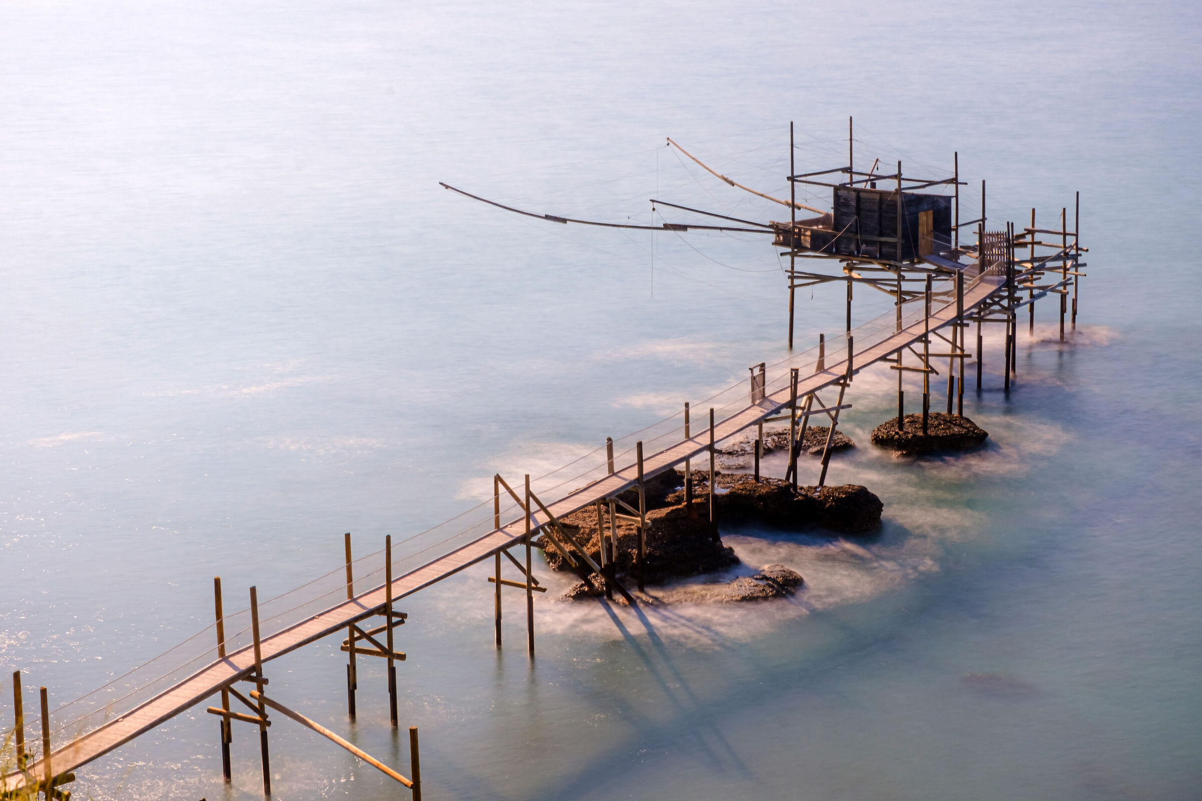 antico trabocco a punta aderci abruzzo