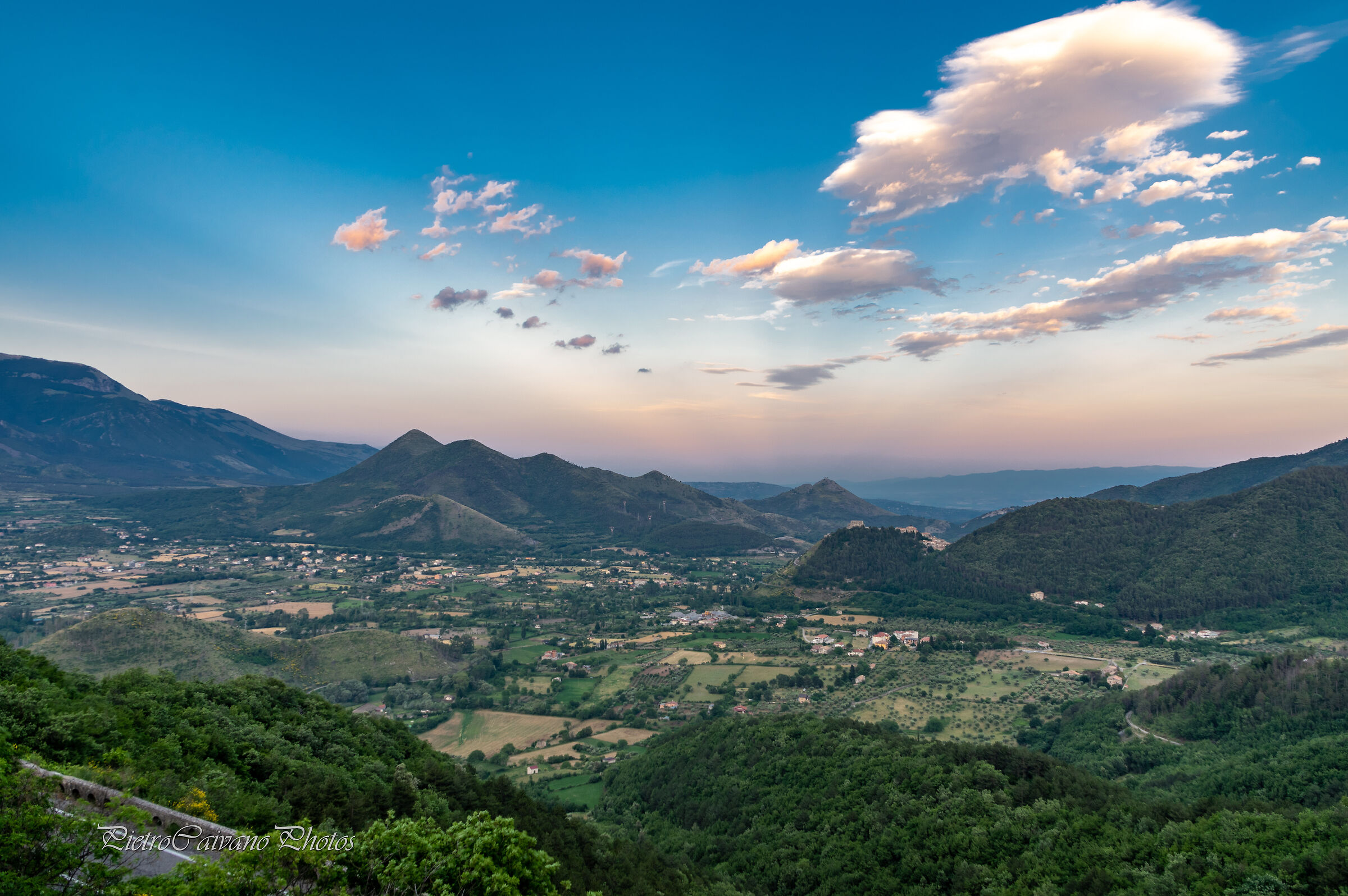 L'ultima domenica di primavera, al calar del Sole