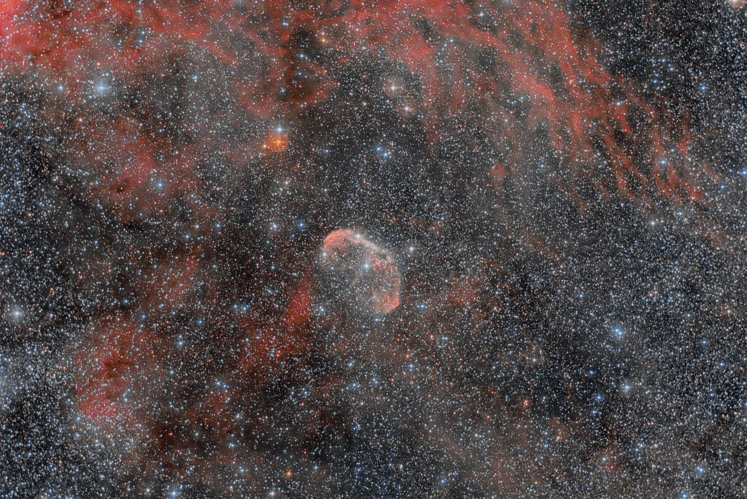 crescent nebula ngc 6888