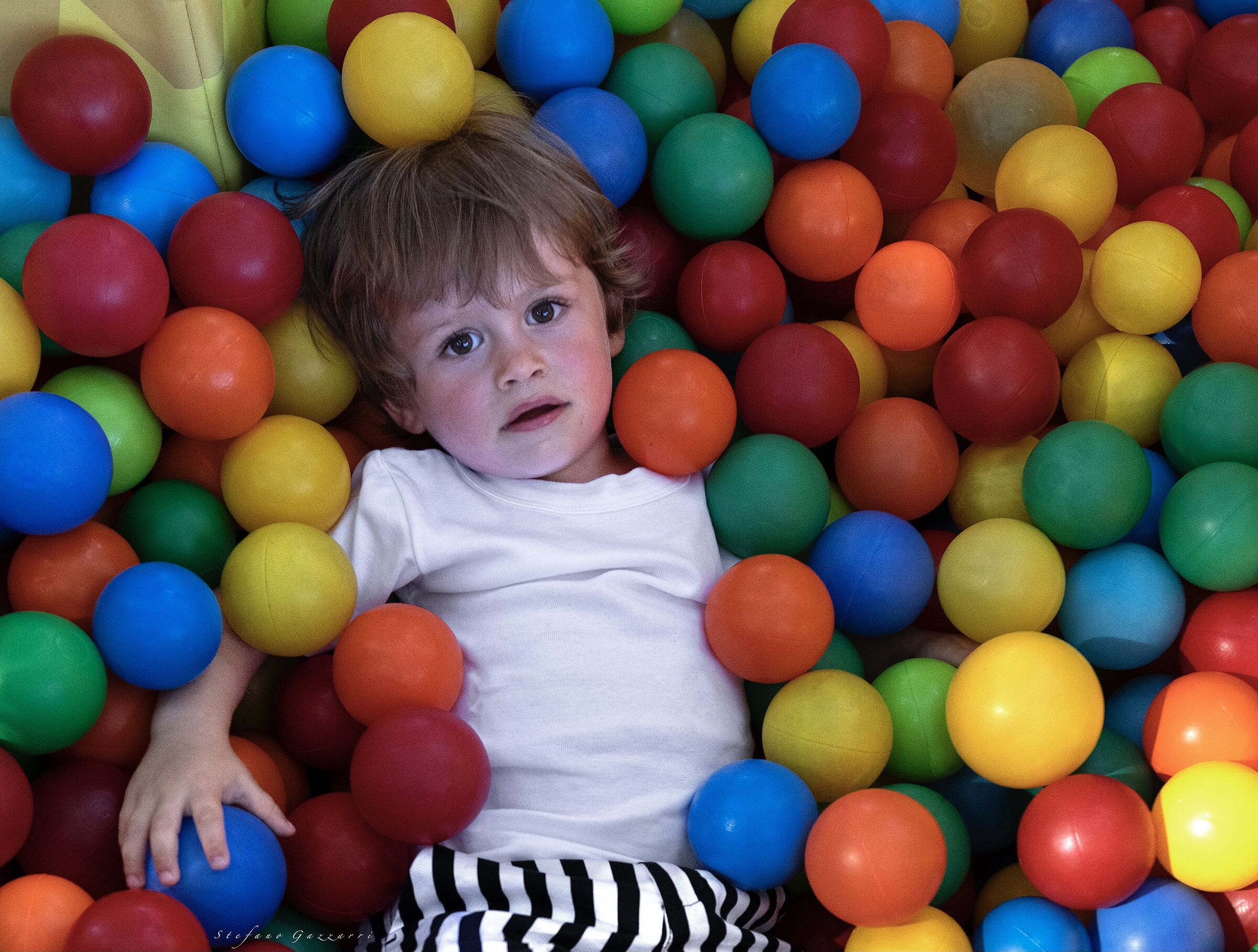 A Thousand Colored Balls