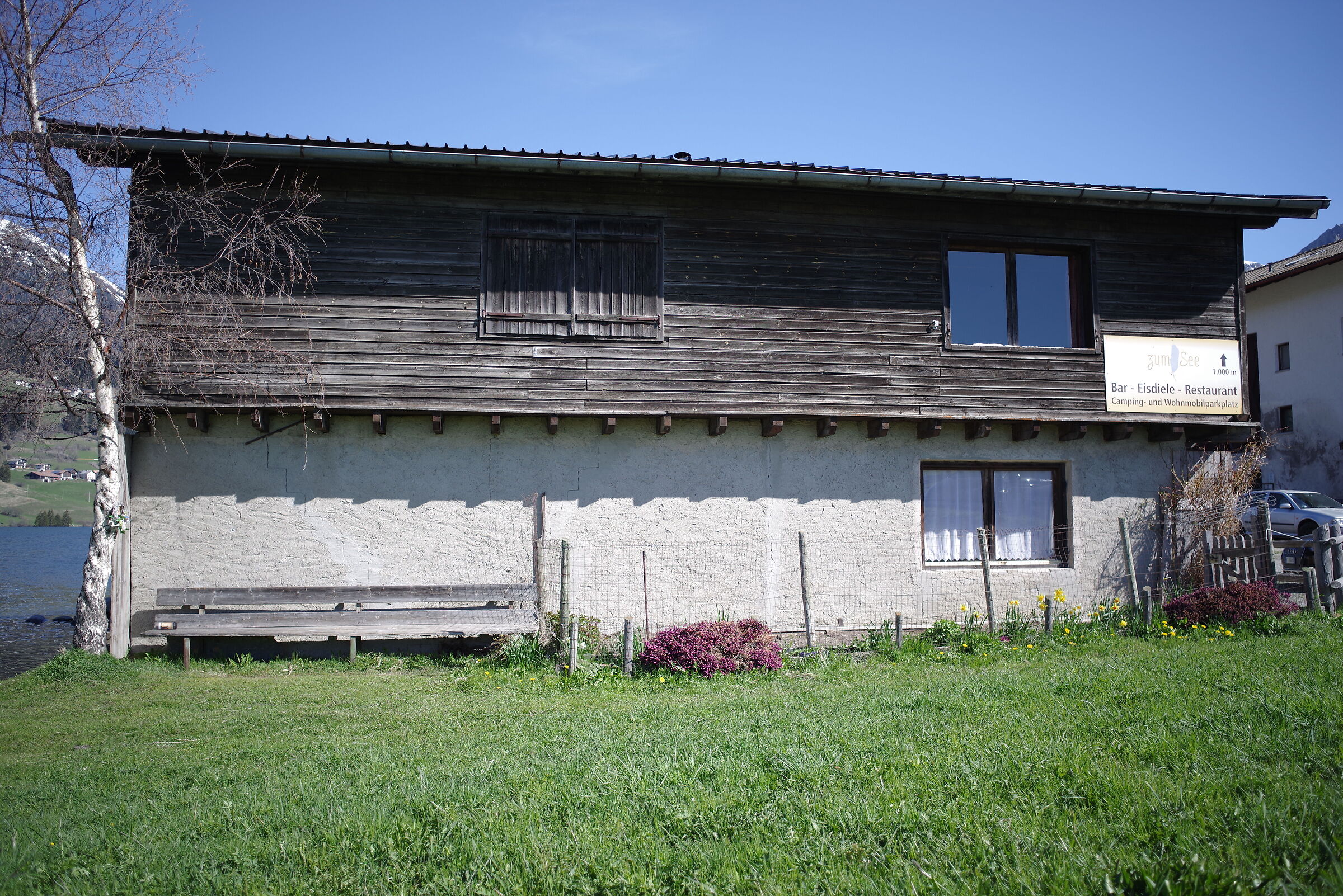 K 28mm f/3.5 to f/3.5