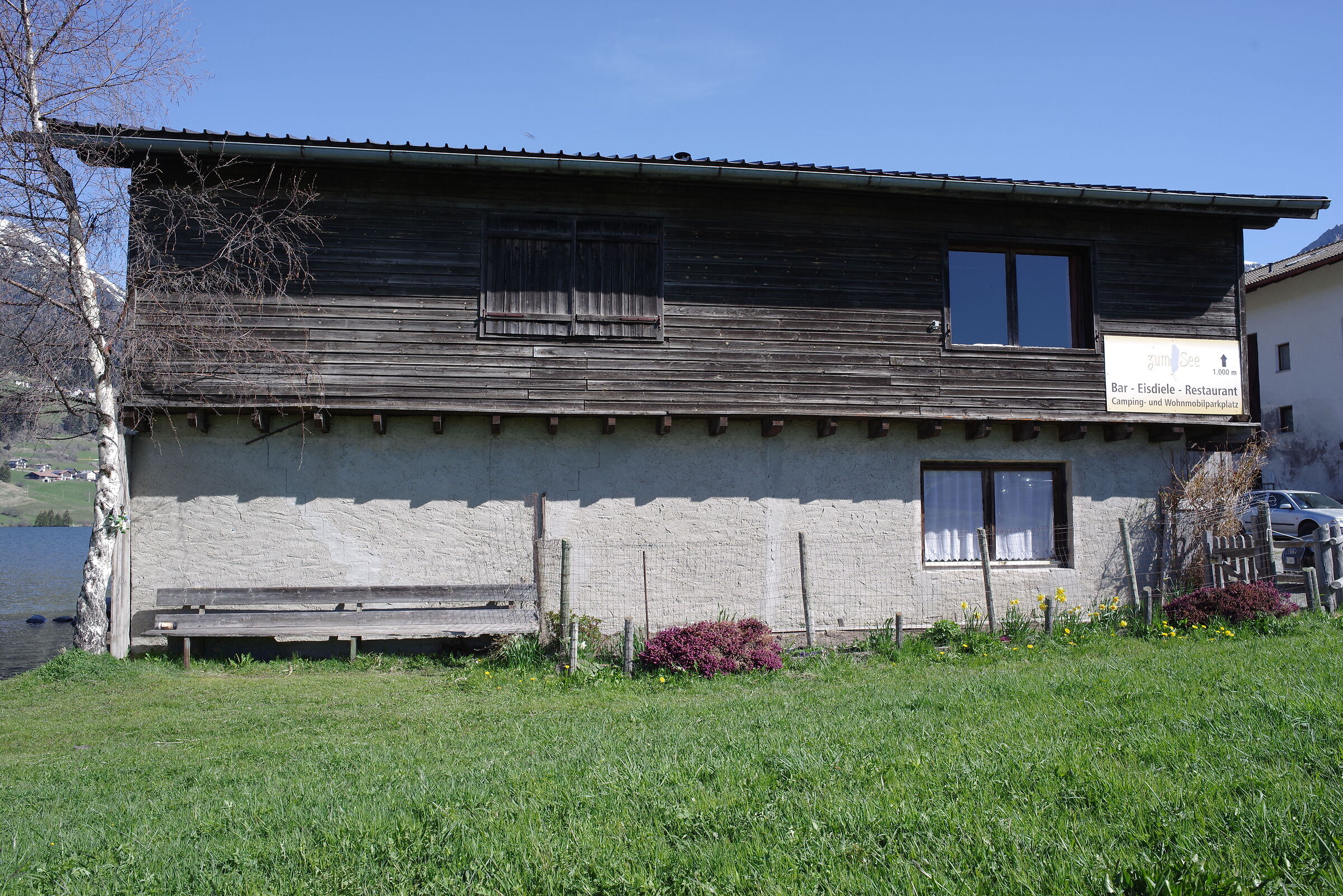 K 28mm f/3.5 to f/11