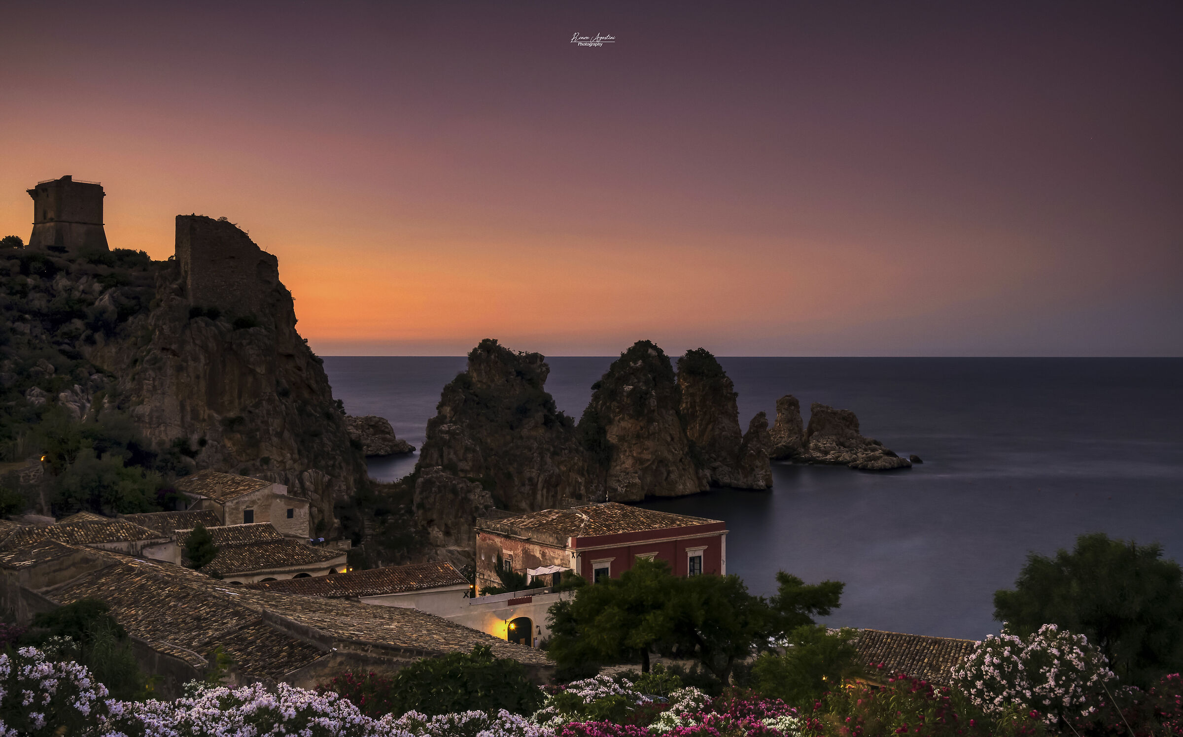 Tonnara di Scopello al tramonto.
