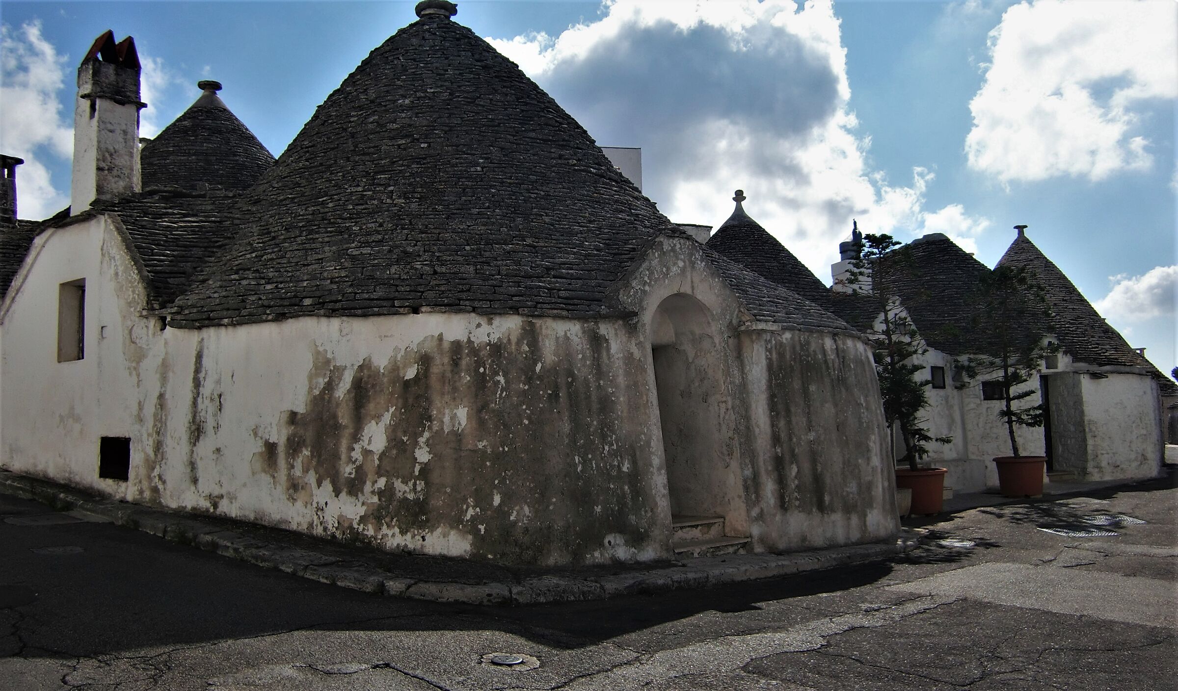 Alberobello, Man