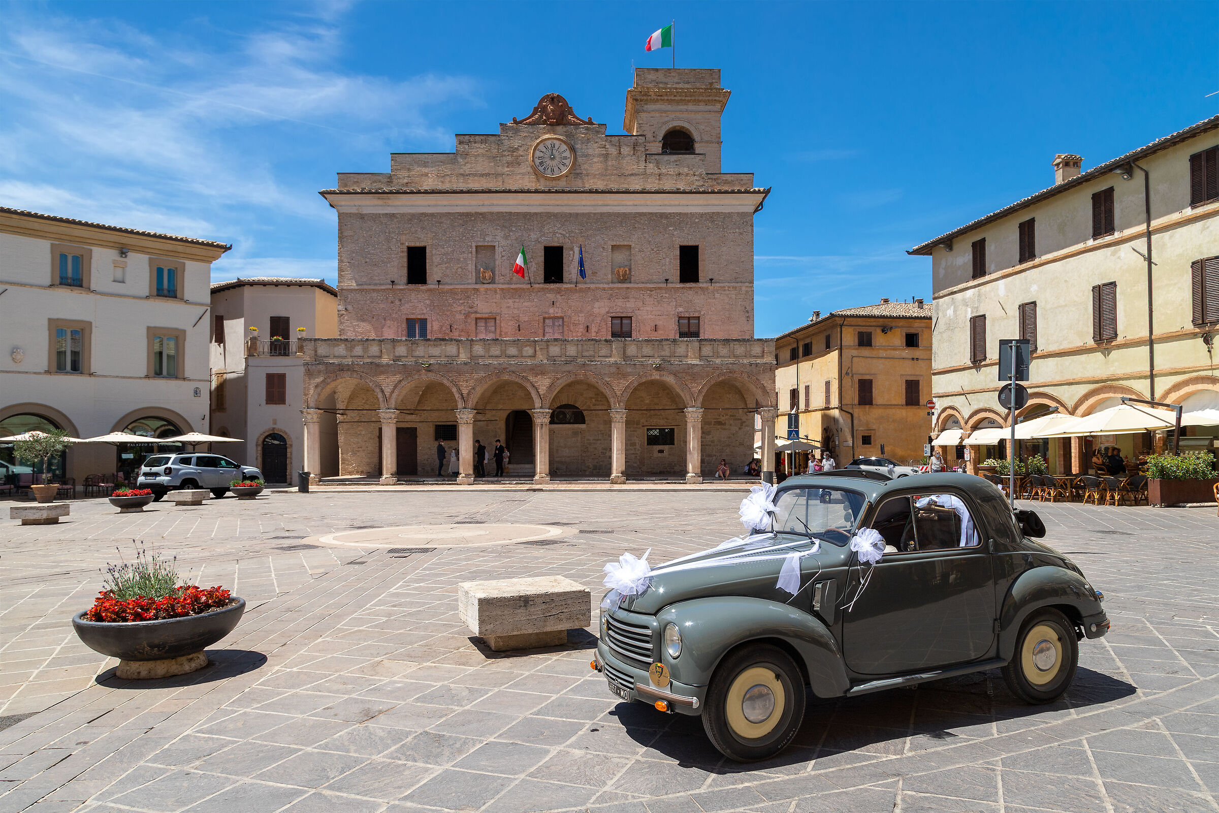 un topolino in piazza